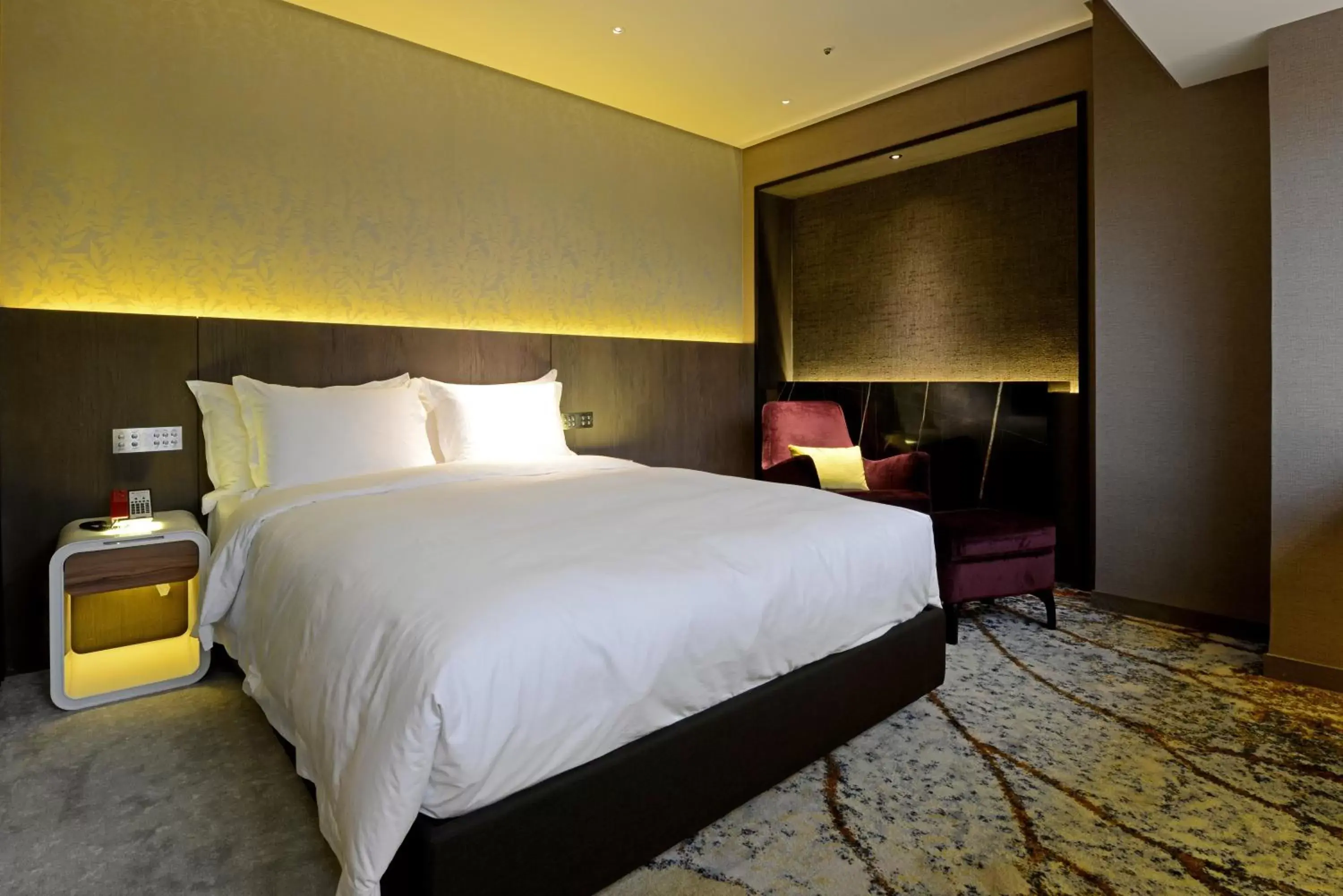Deluxe Single Room - single occupancy in Brother Hotel Deluxe Single Room - single occupancy in Brother Hotel