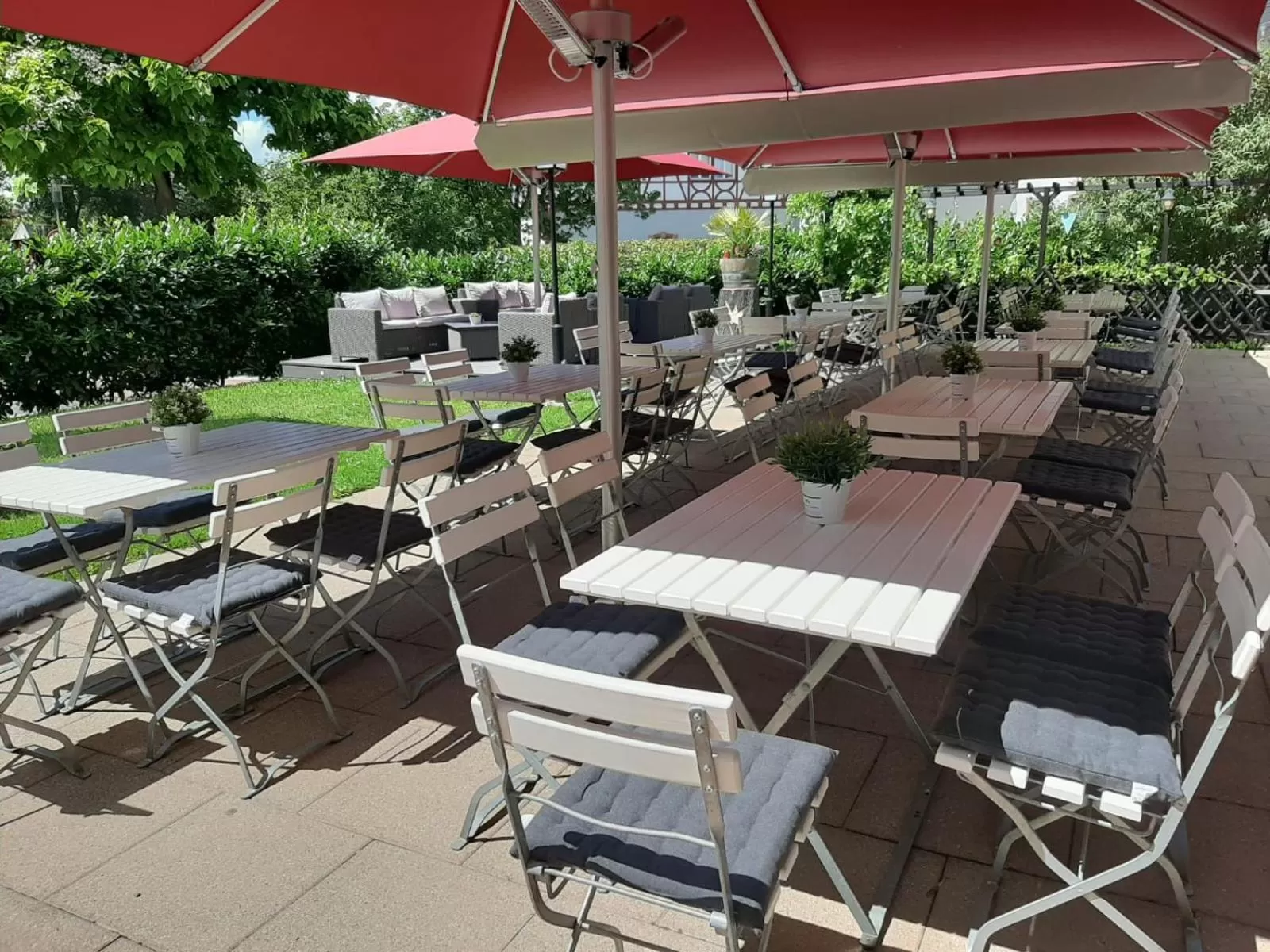 Restaurant/places to eat in Parkhotel Krone