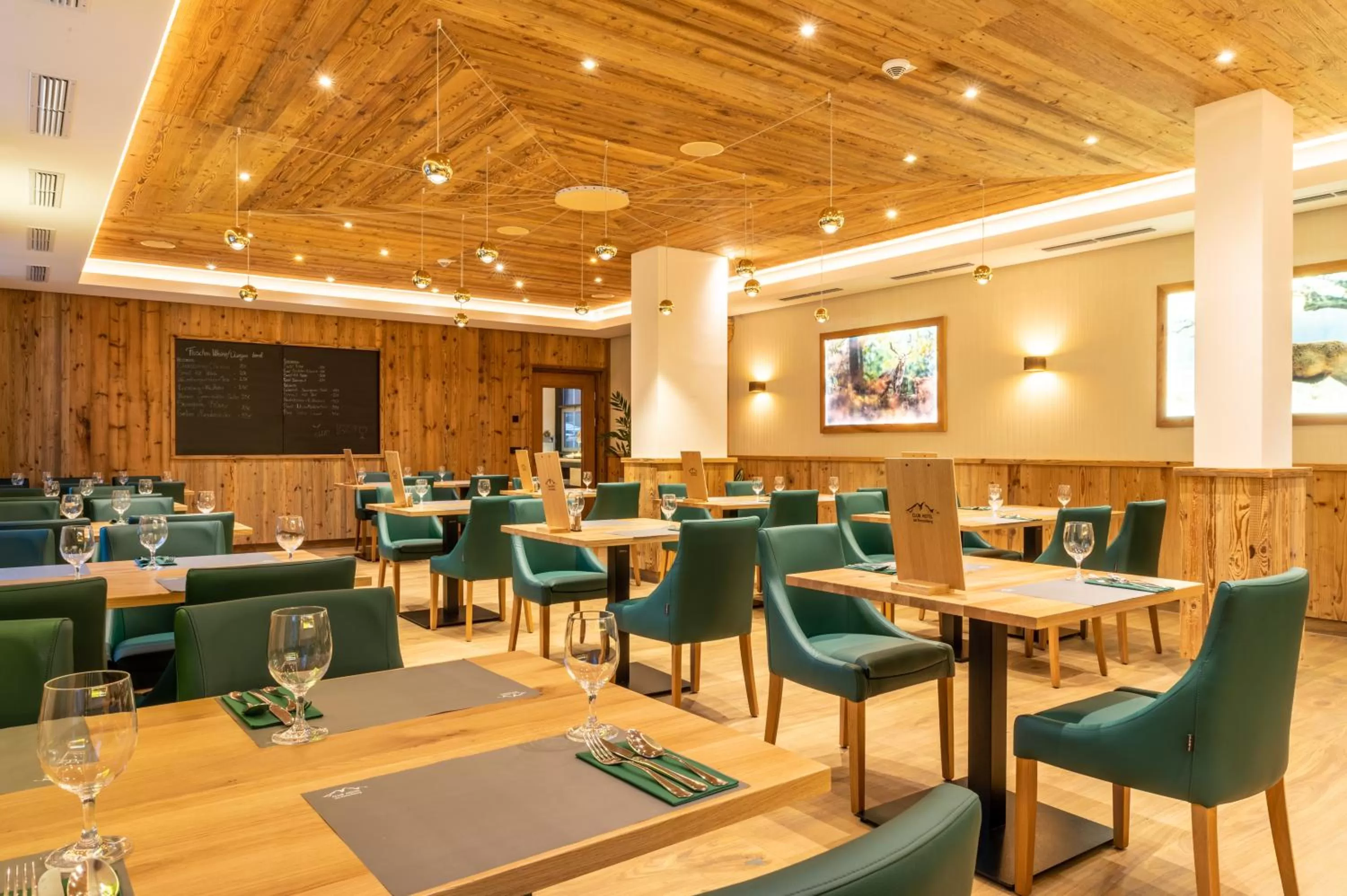 Restaurant/places to eat in Club Hotel am Kreischberg