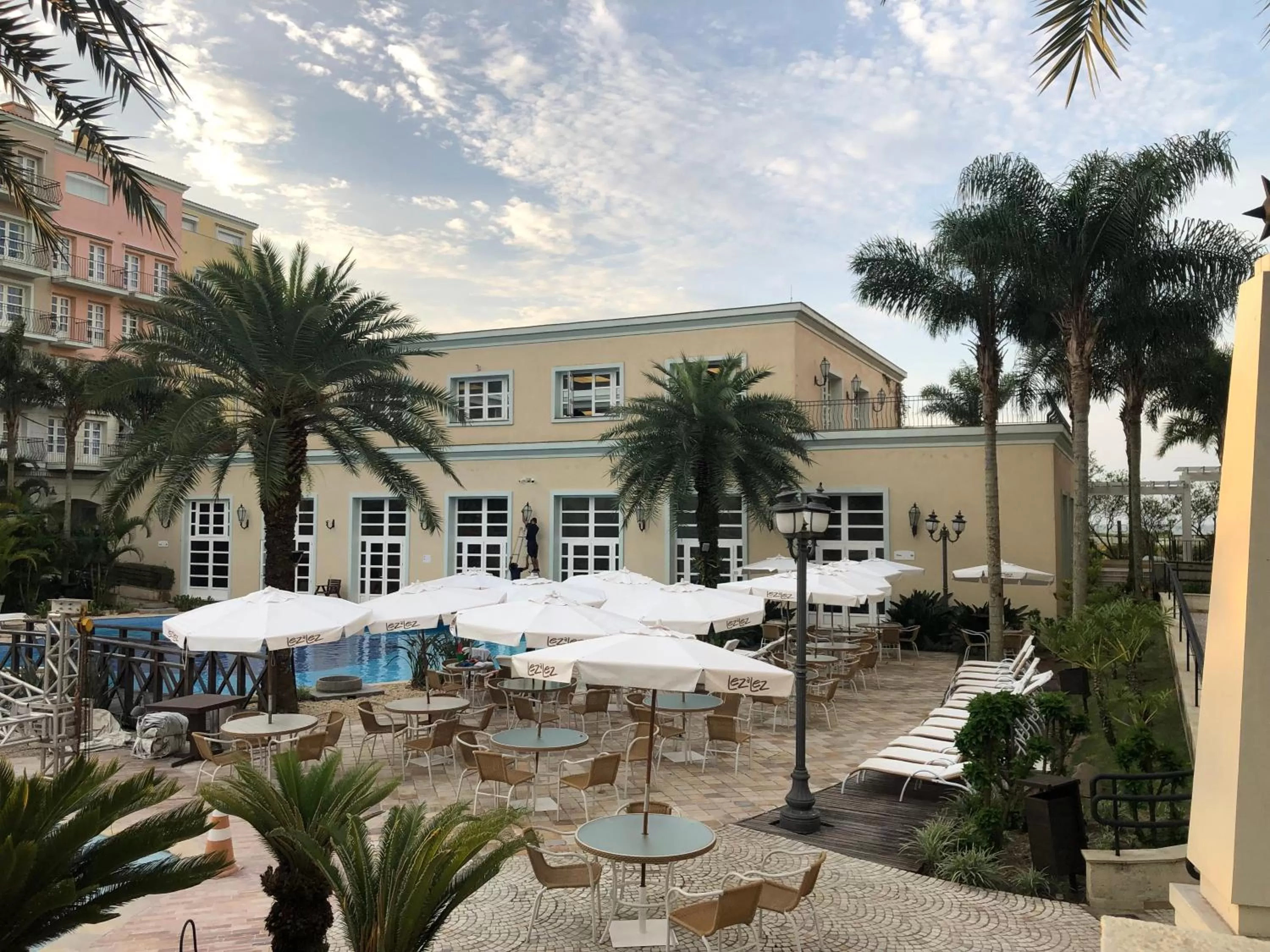 Swimming pool, Property Building in IL Campanário Villaggio Resort Suites - Jurerê Internacional