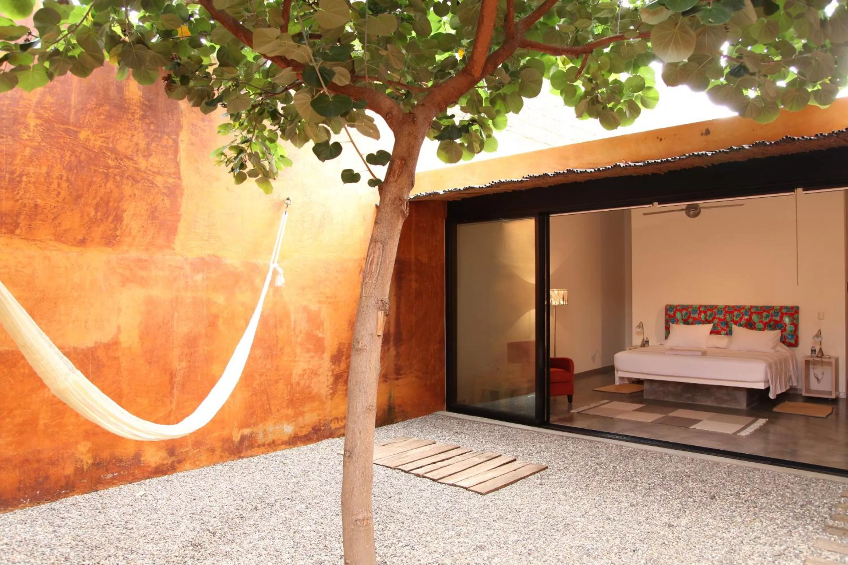 Patio, Bed in Hotel Cosijo - San Jeronimo Tlacochahuaya