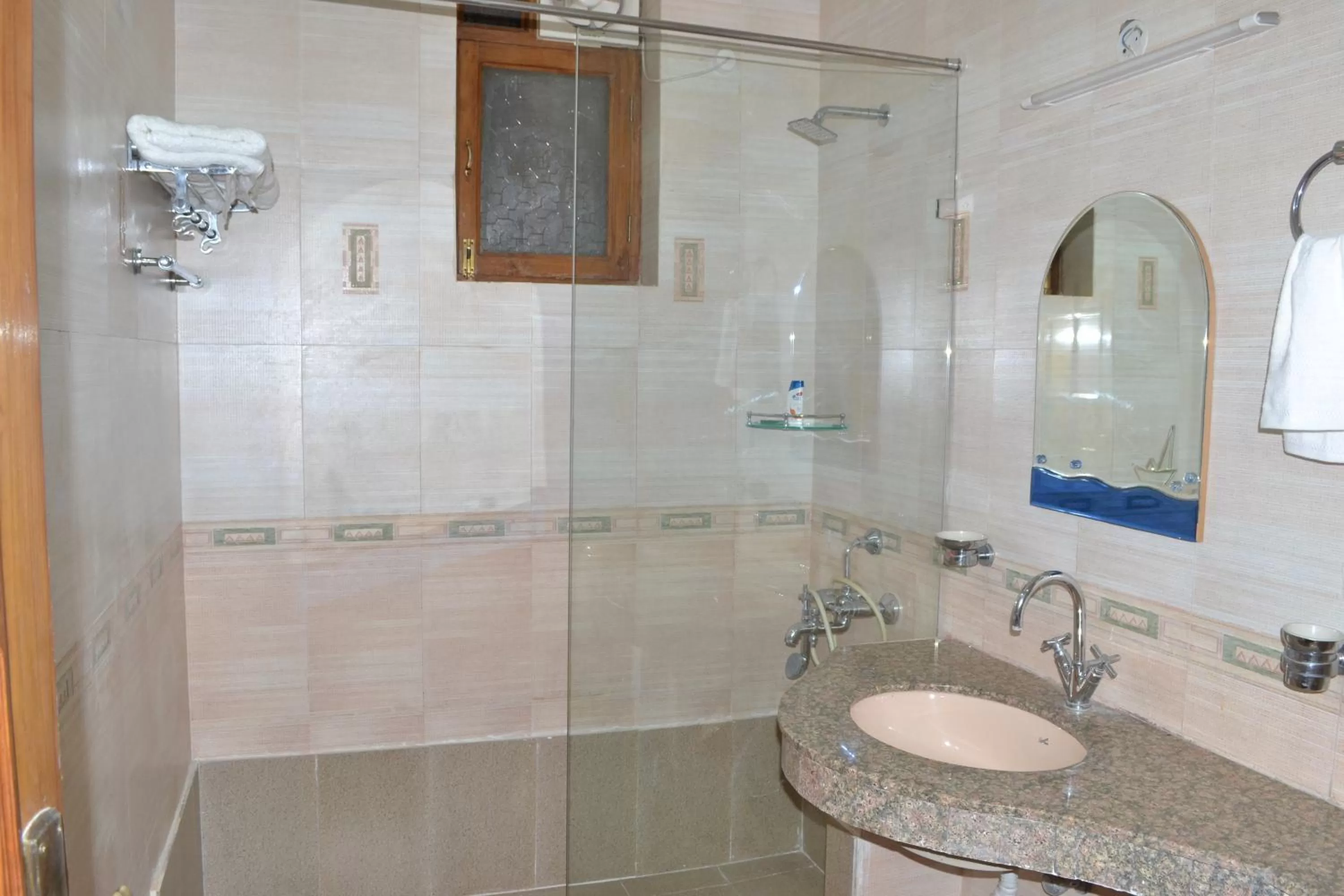 Bathroom in Raj Cottage Ganga Vatika