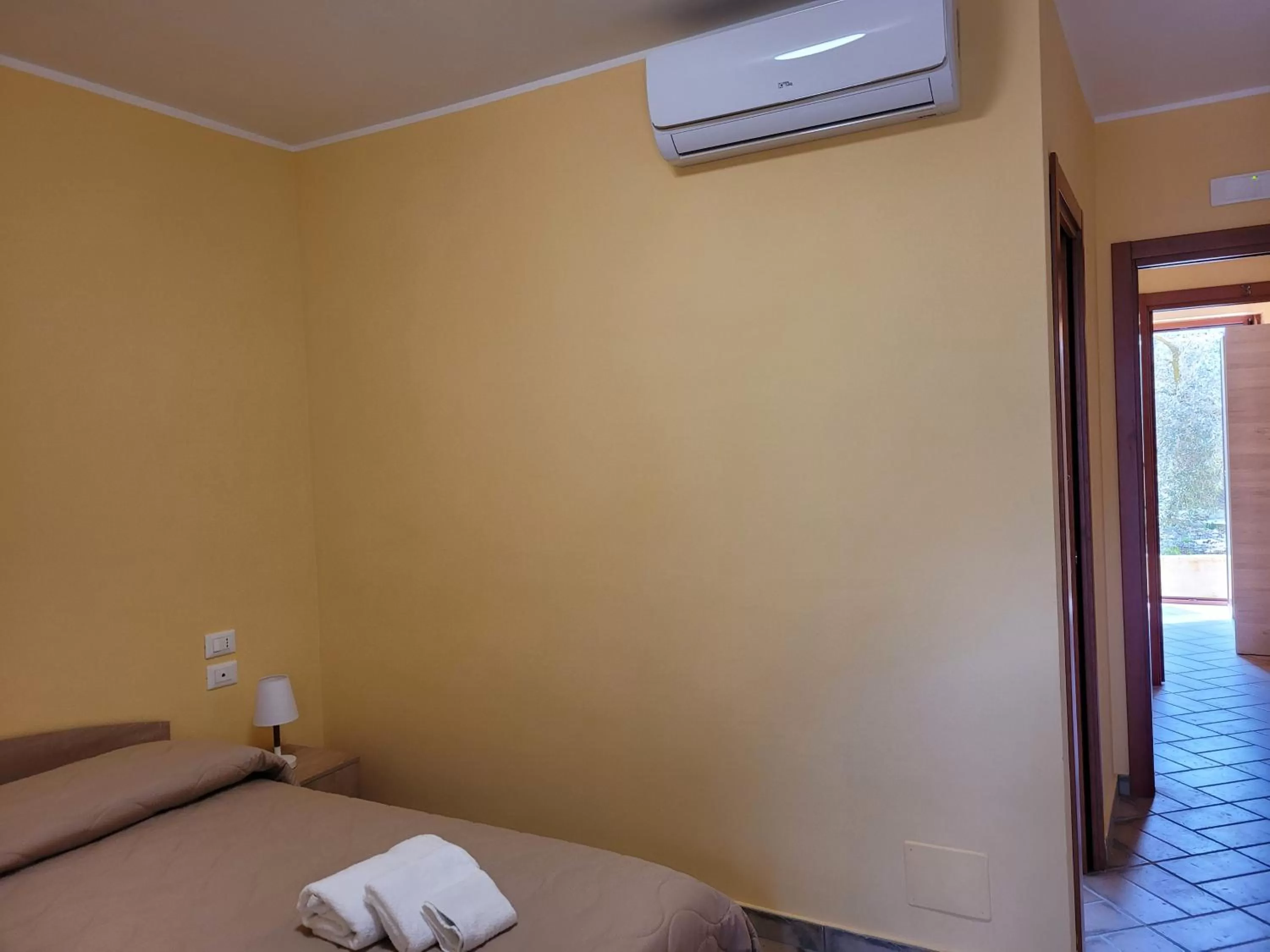 Alloggio turistico Magnifico Alessandro Valle Bernardo 04025 Lenola nei pressi di Fondi LT