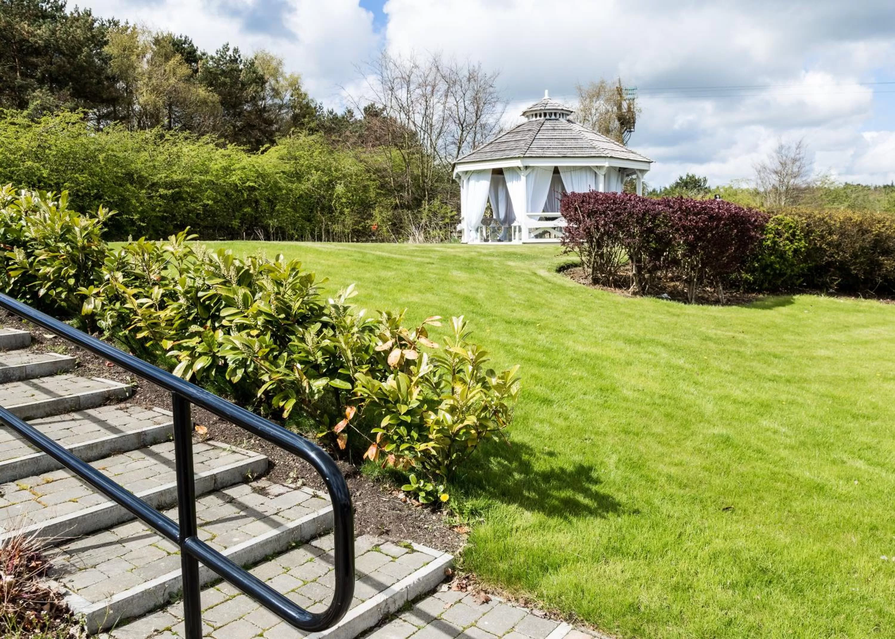 Meeting/conference room in Holiday Inn Newcastle Gosforth Park by IHG