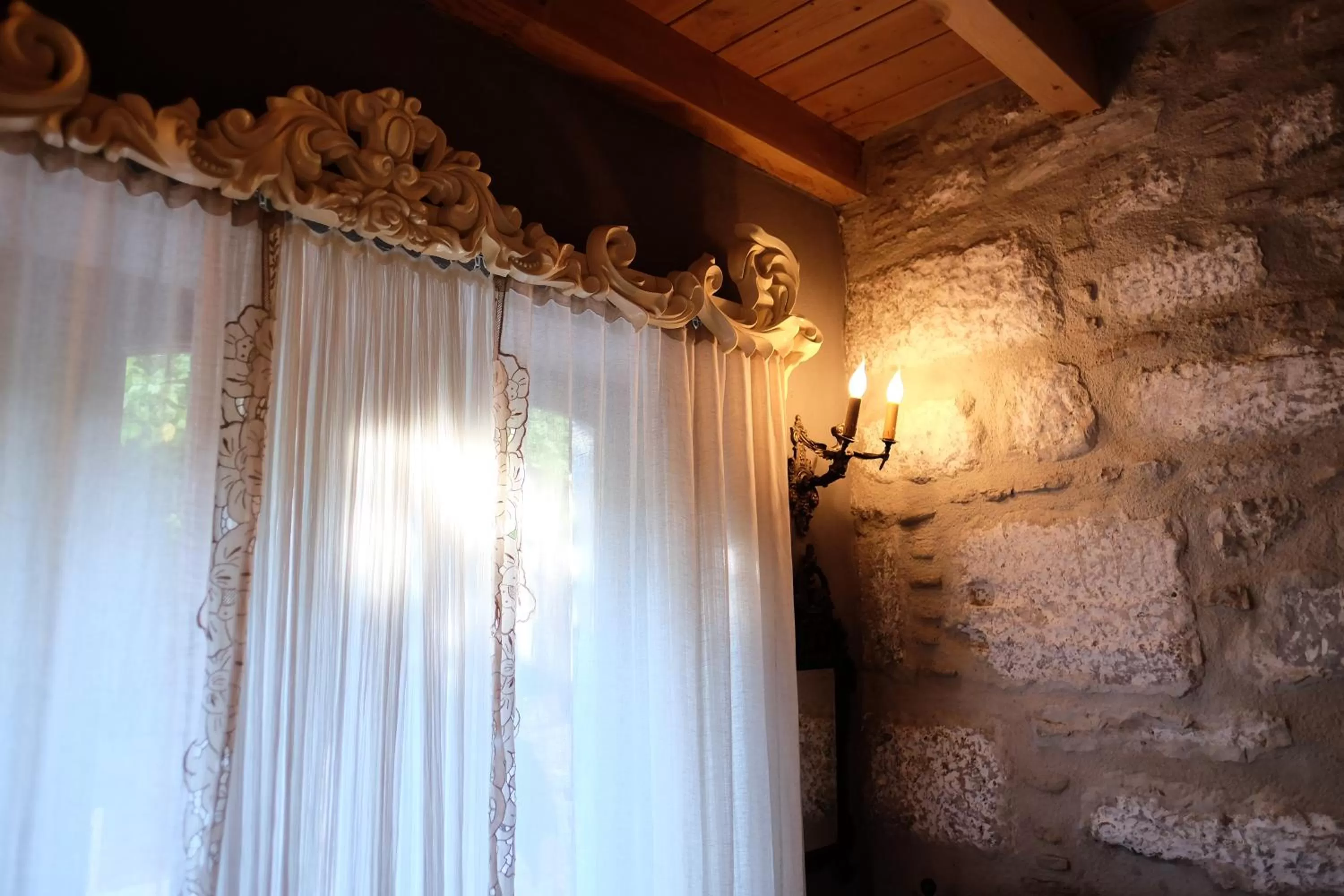 Decorative detail in Ha La Bodrum