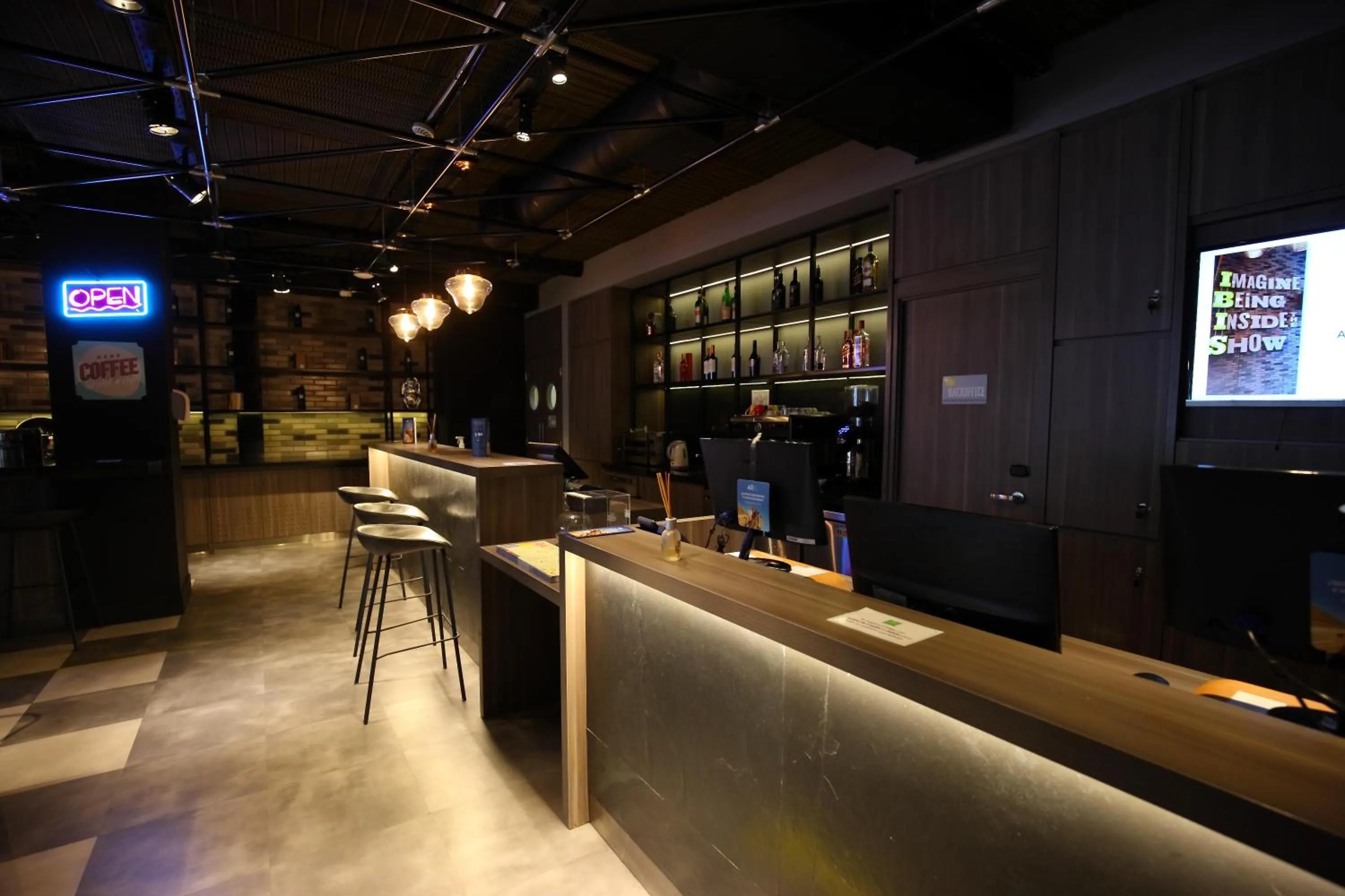 Lobby or reception in ibis Styles Buenos Aires Florida