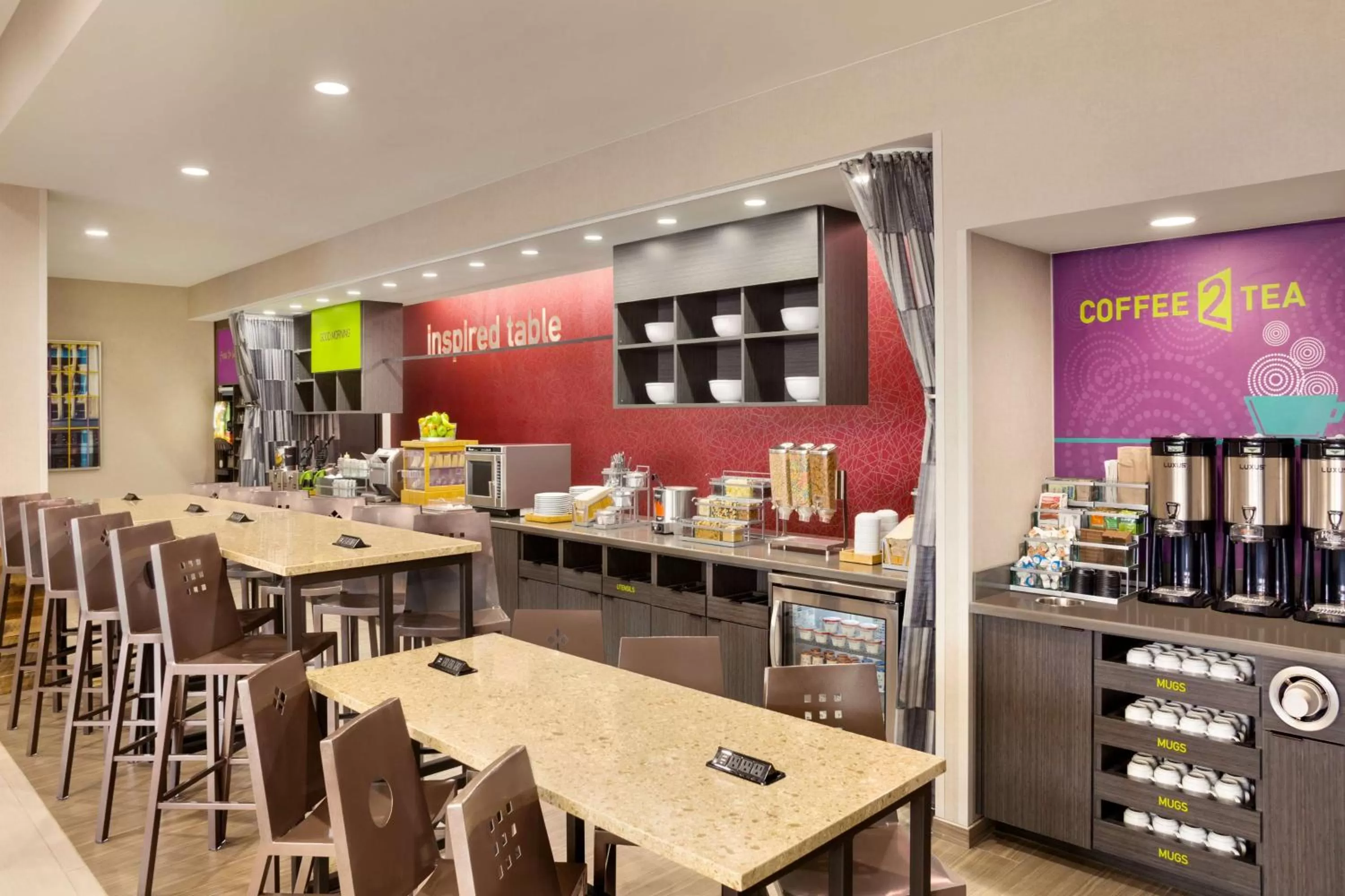 Breakfast in Home2 Suites By Hilton Birmingham Downtown