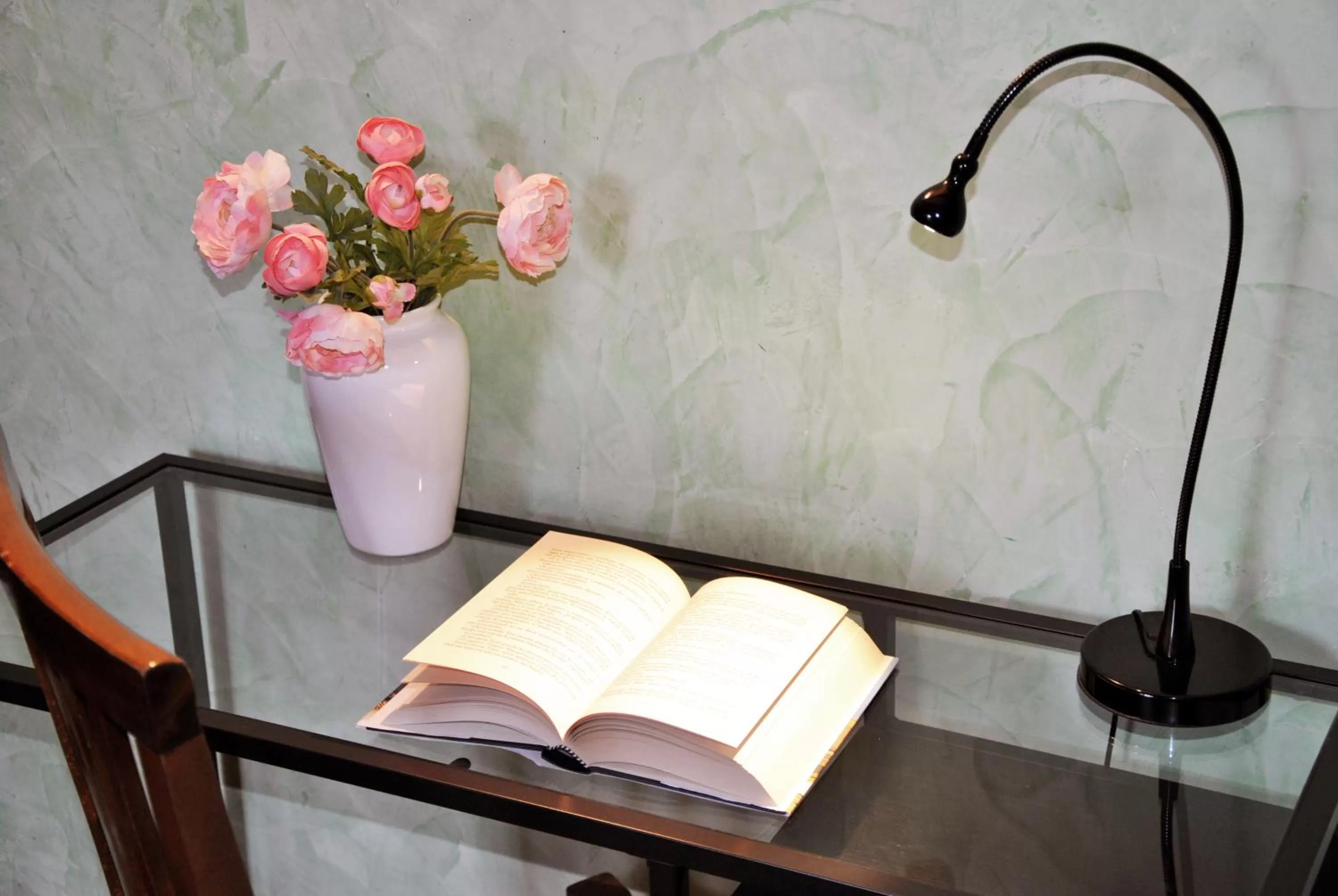Bed, Bathroom in Villa Stefania