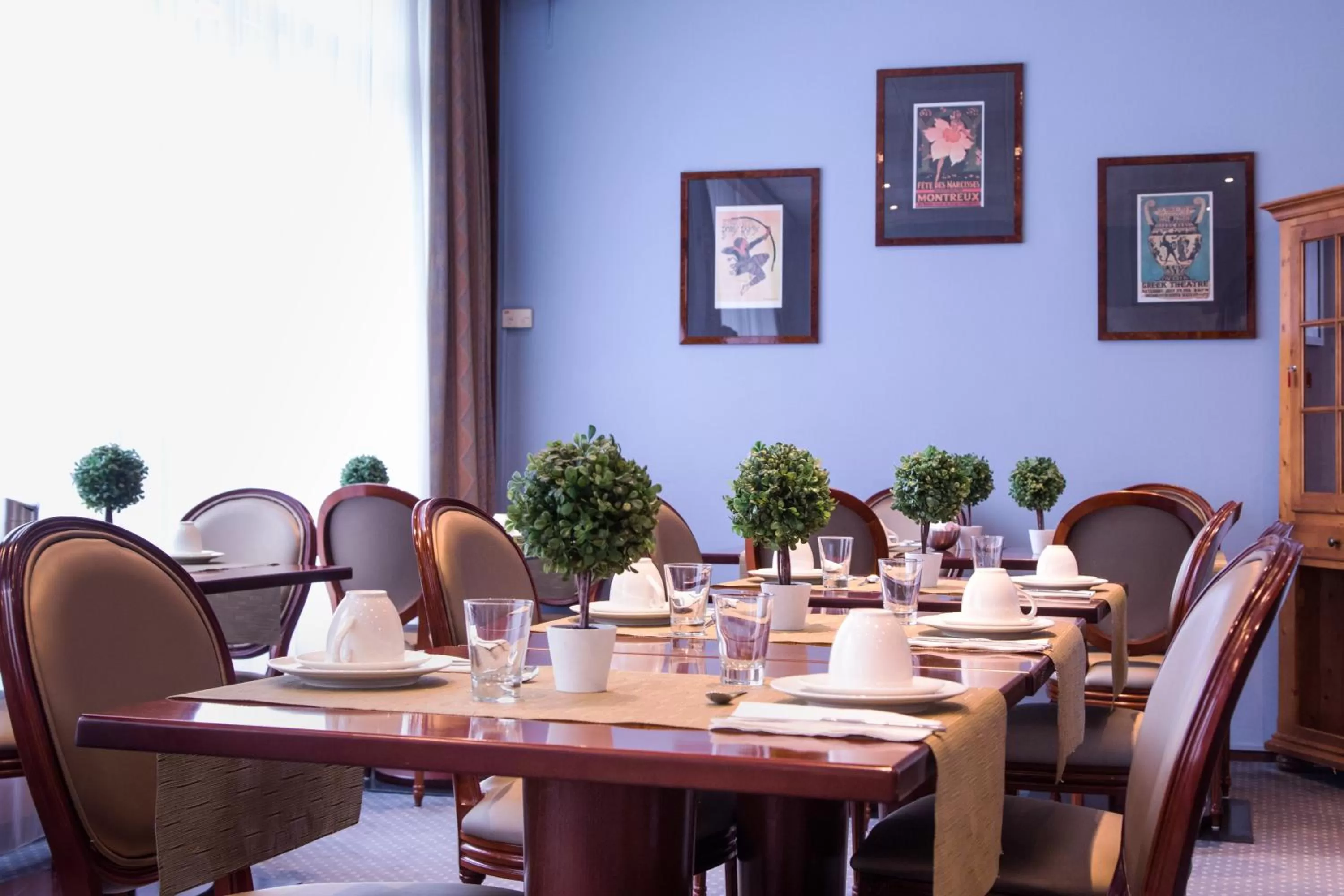 Restaurant/places to eat in Hotel Sagitta