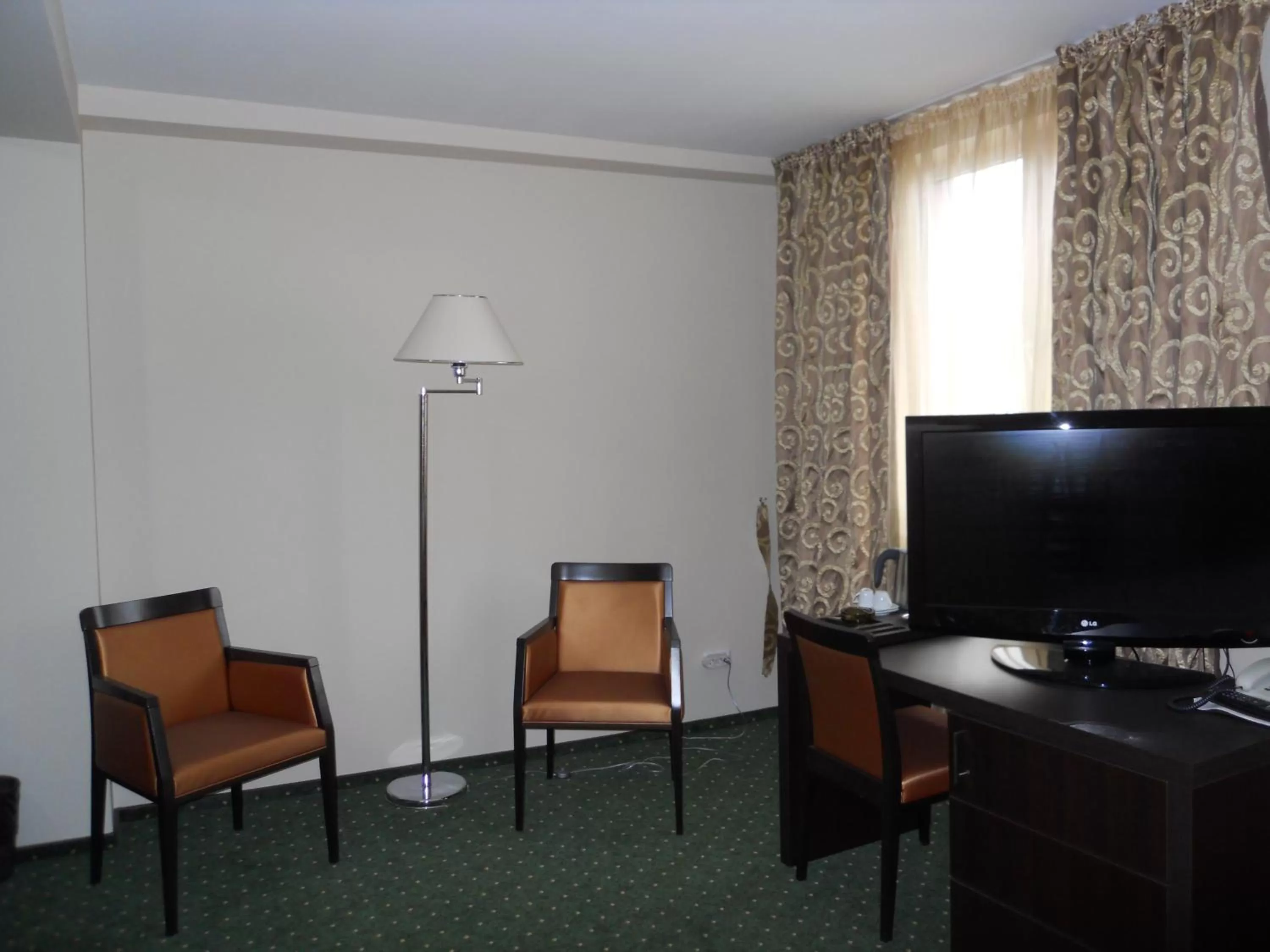 Day, TV/Entertainment Center in Hotel Bistrita