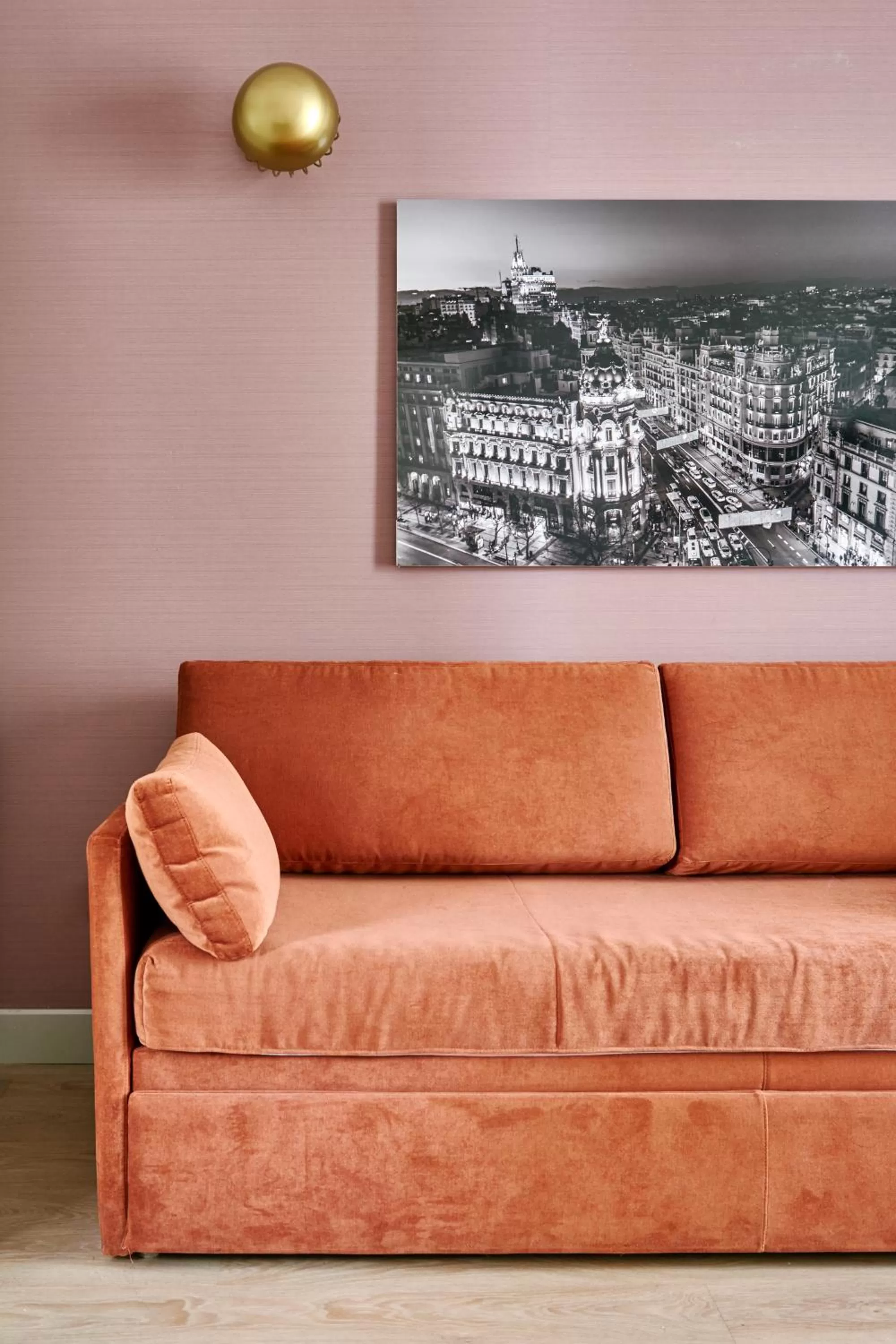 Bed in Regente Hotel