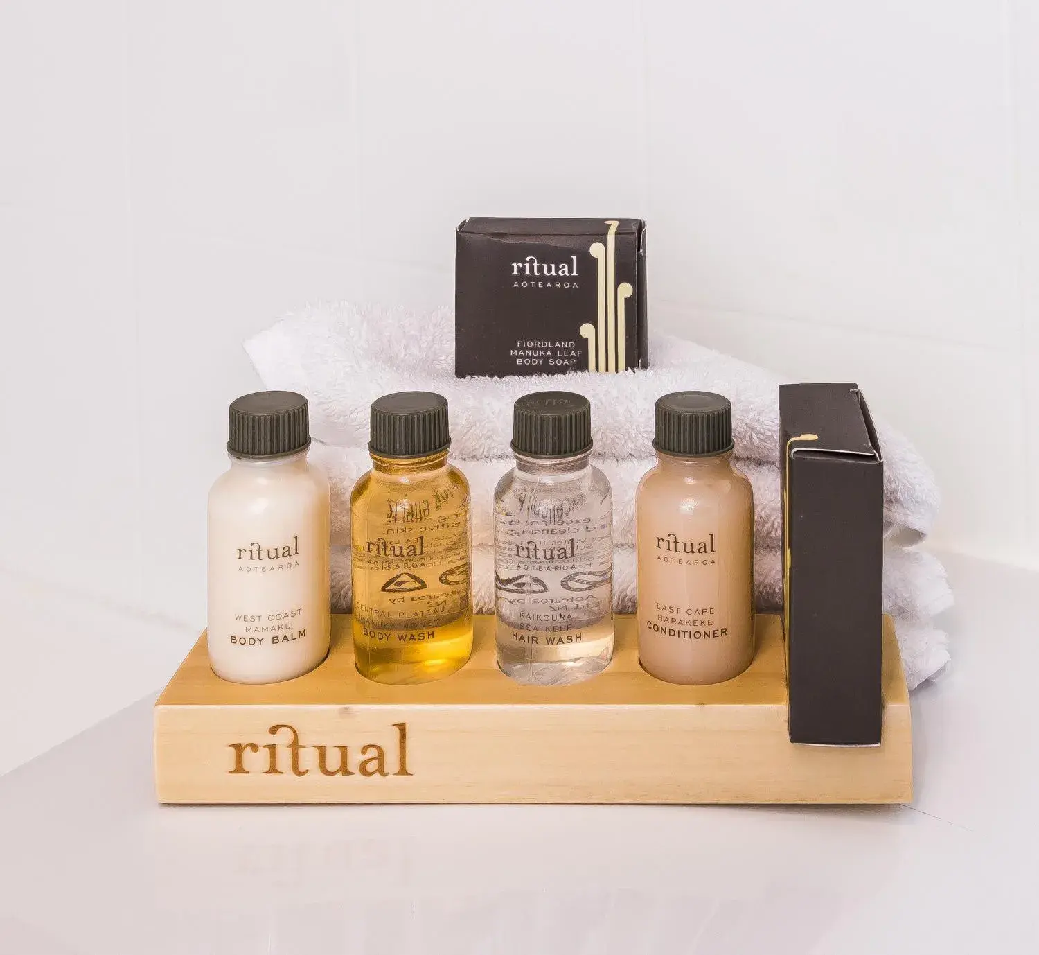 Studio with Spa Bath in Twin Peaks Lakeside Inn Studio with Spa Bath in Twin Peaks Lakeside Inn