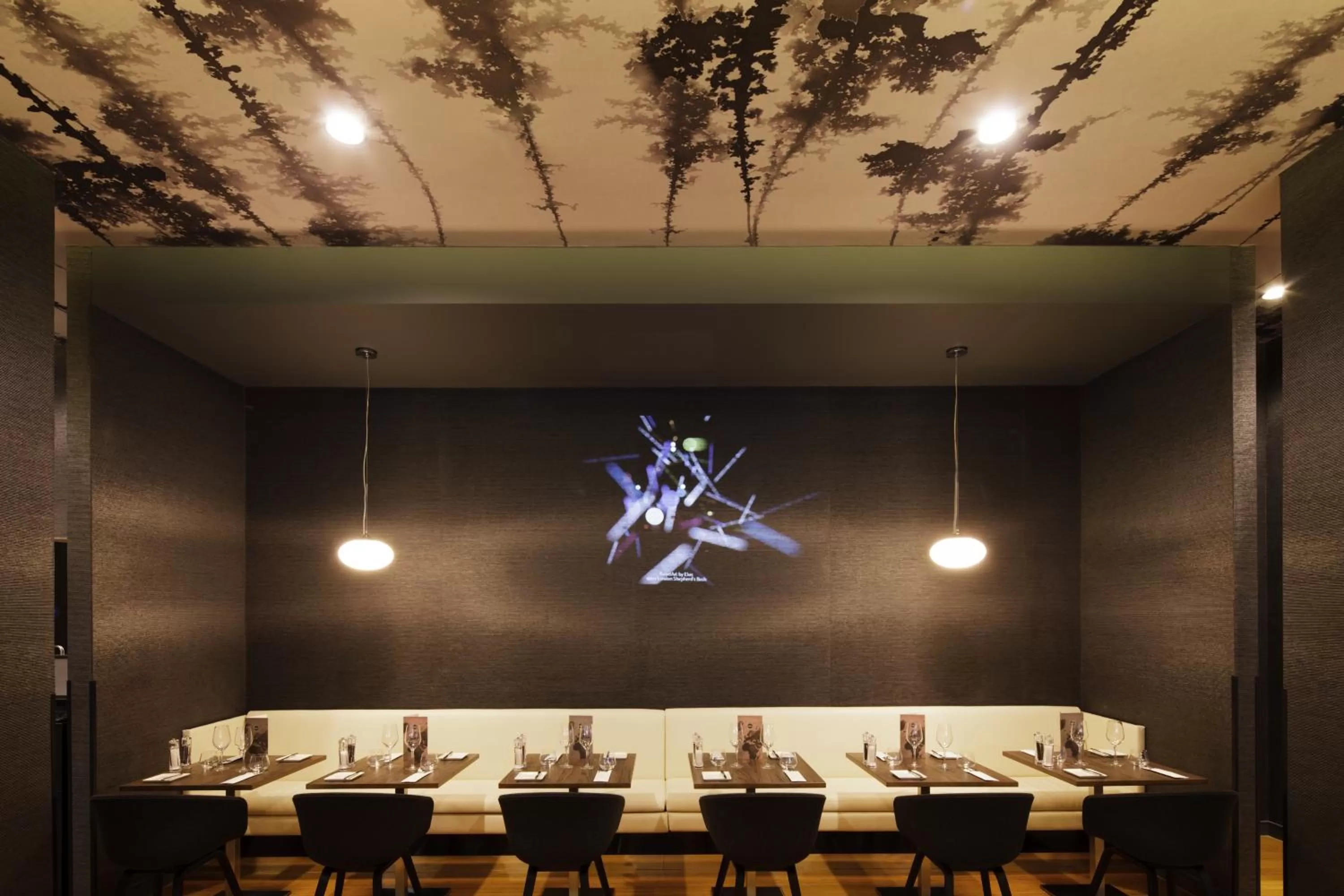 Restaurant/places to eat in ibis London Shepherds Bush - Hammersmith