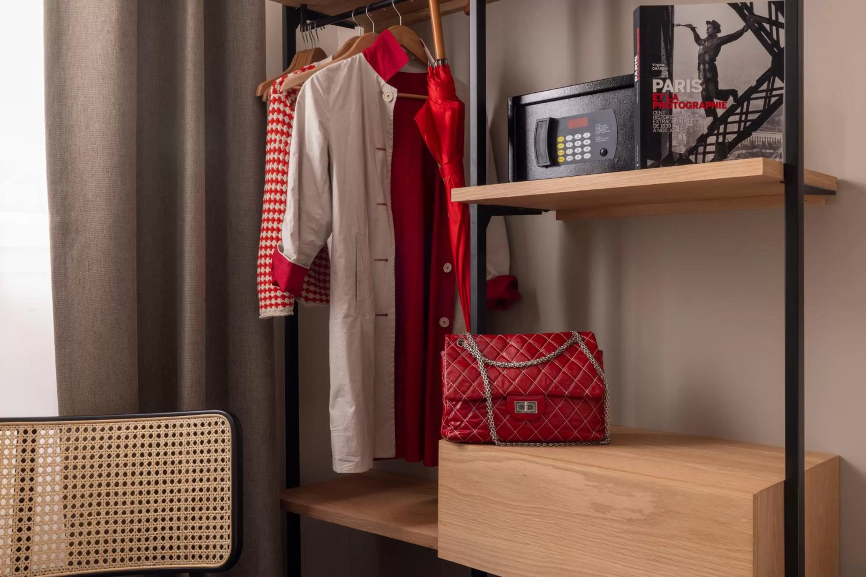 Bedroom in Hotel Abbatial Saint Germain