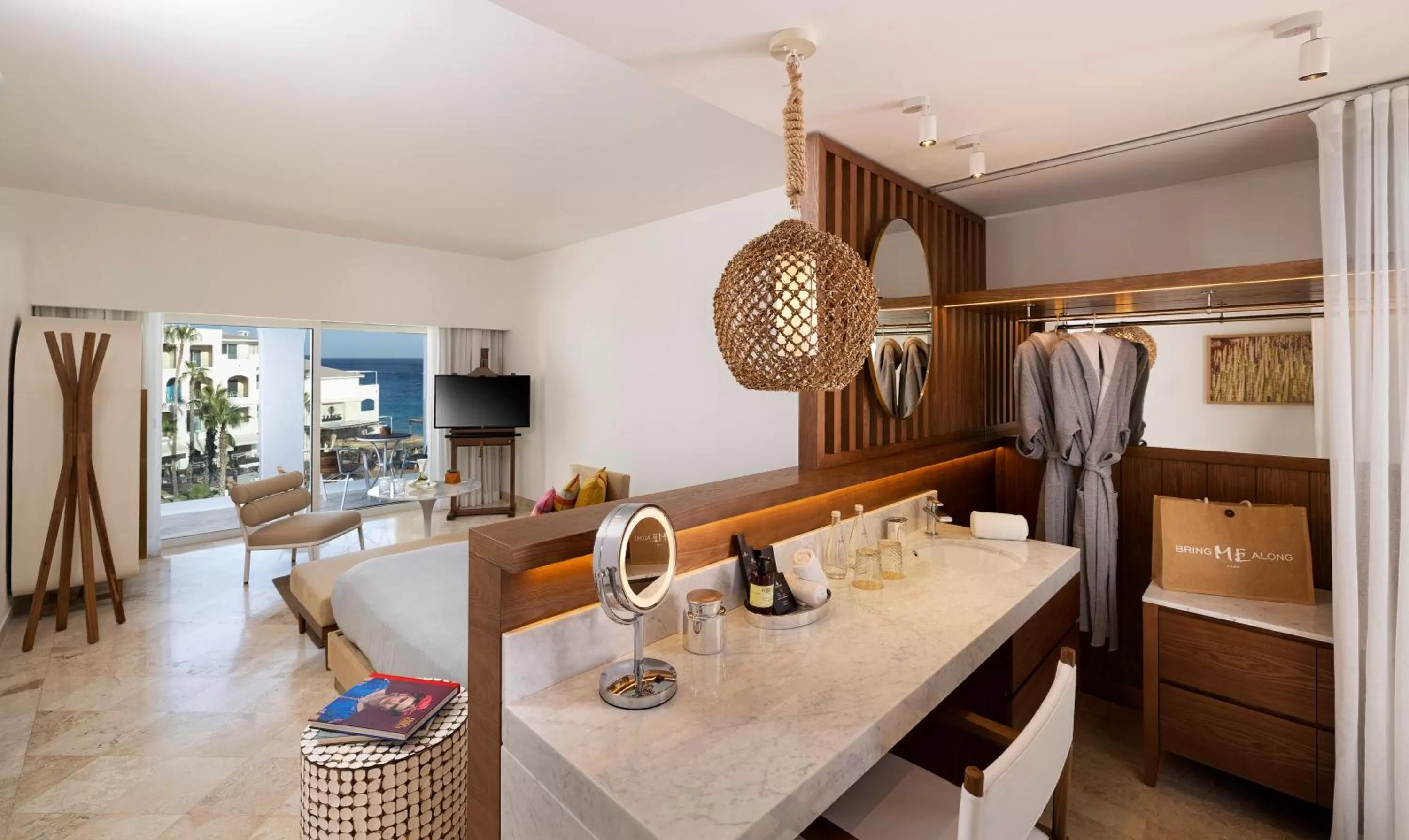 View (from property/room), Bed in ME Cabo by Meliá