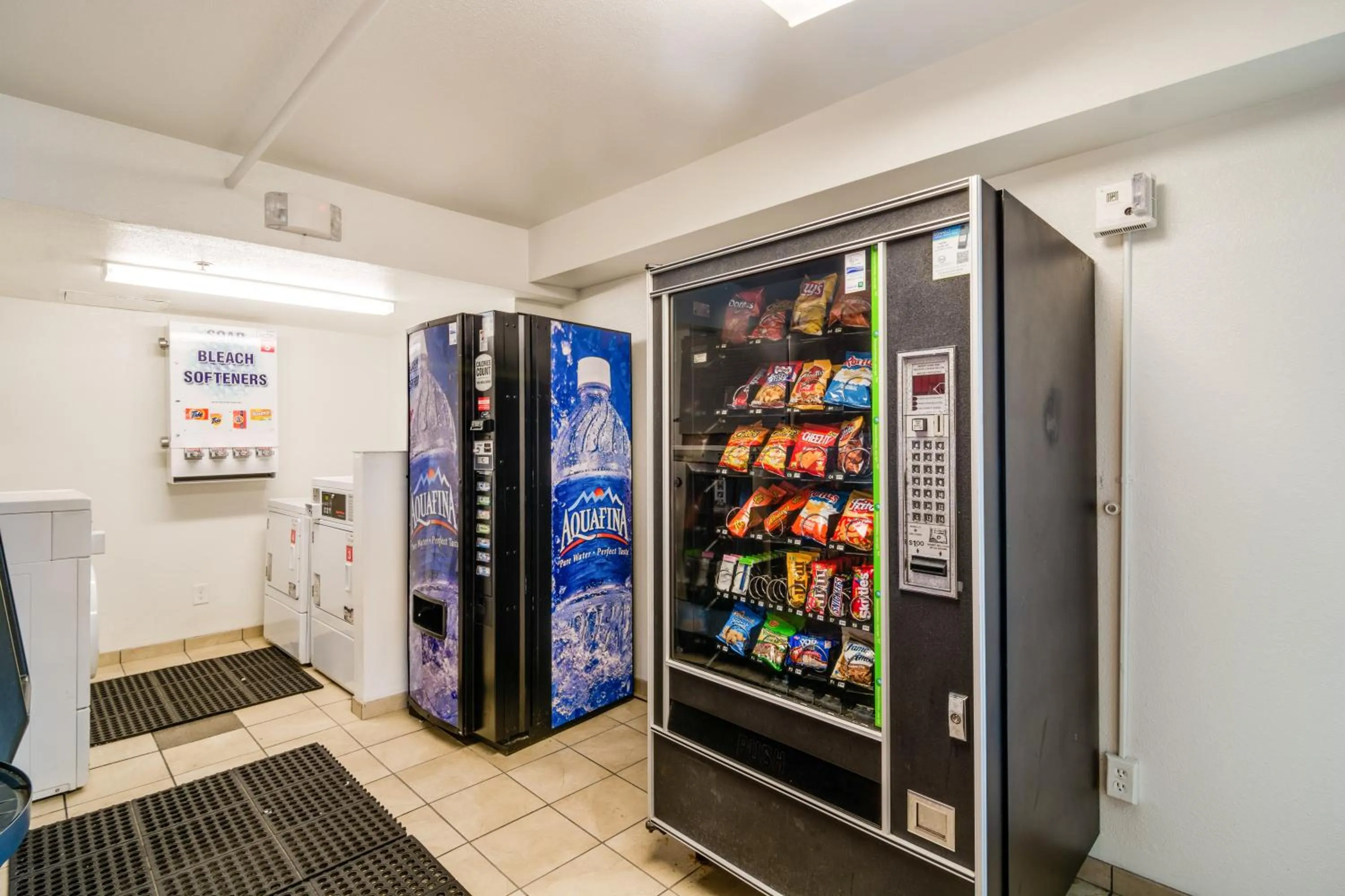 Other in Motel 6-Rolling Meadows, IL - Chicago Northwest