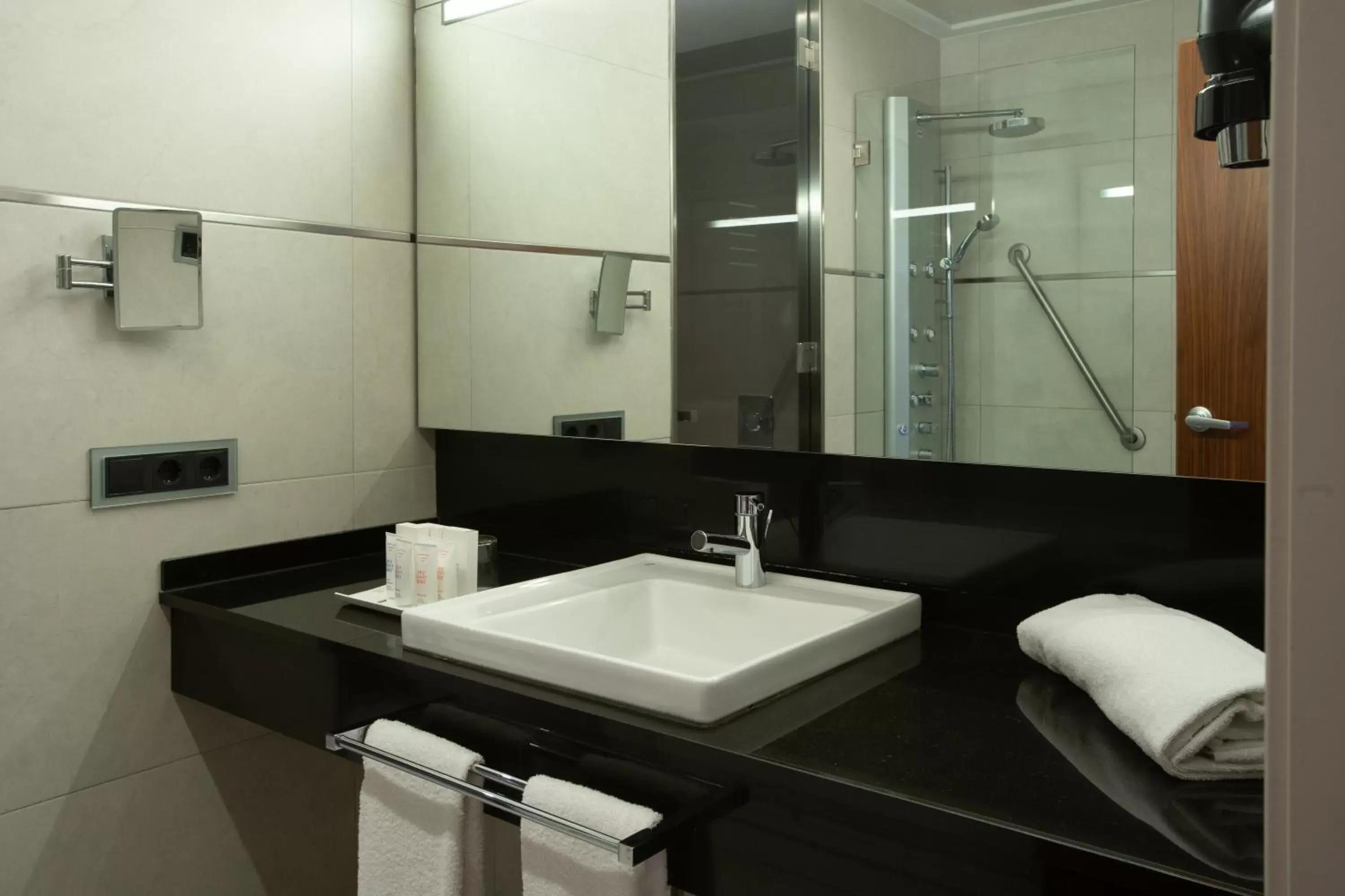 Double or Twin Room in Primus Valencia Double or Twin Room in Primus Valencia