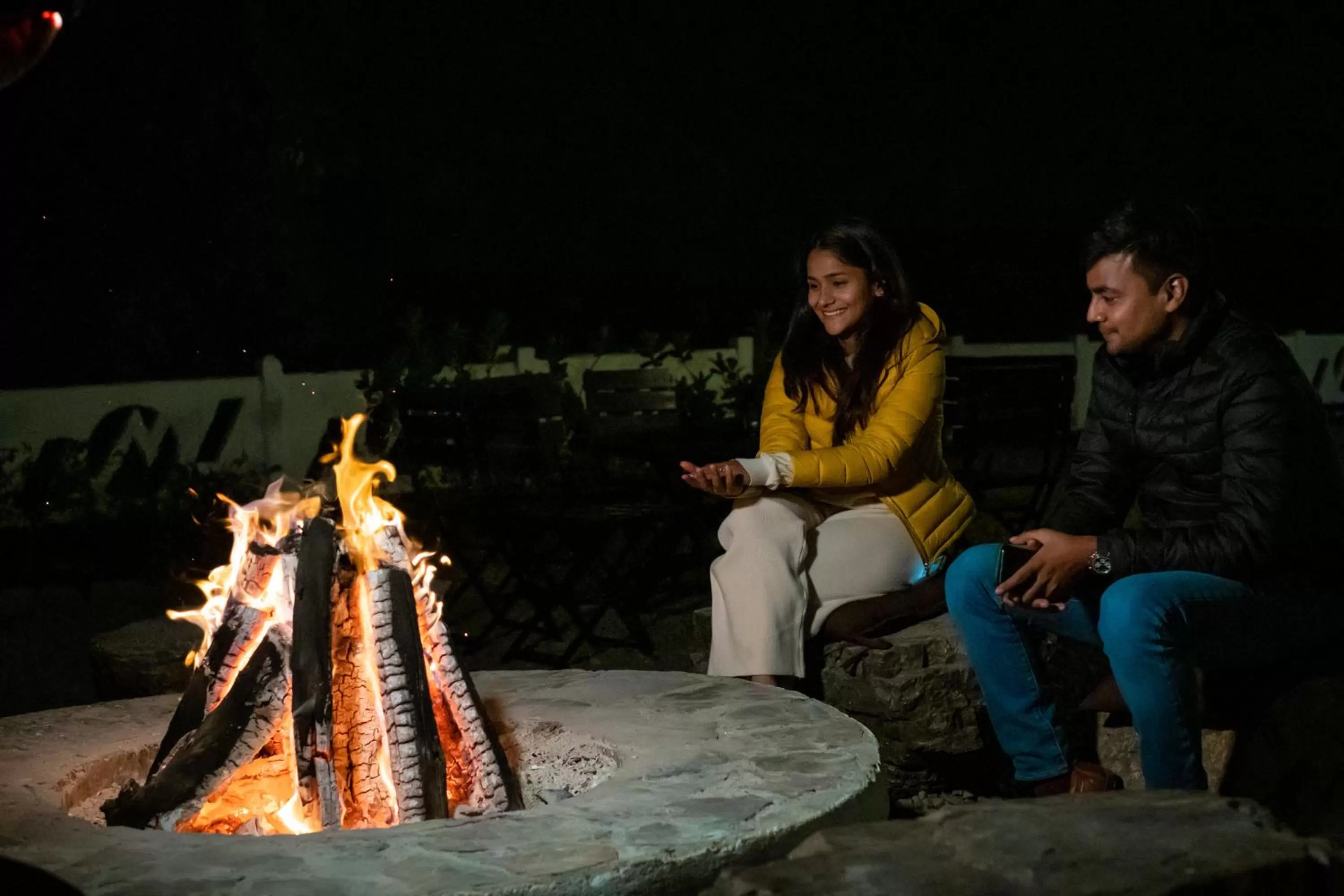 Restaurant/places to eat in Bhikampur Lodge By Nine Hotels