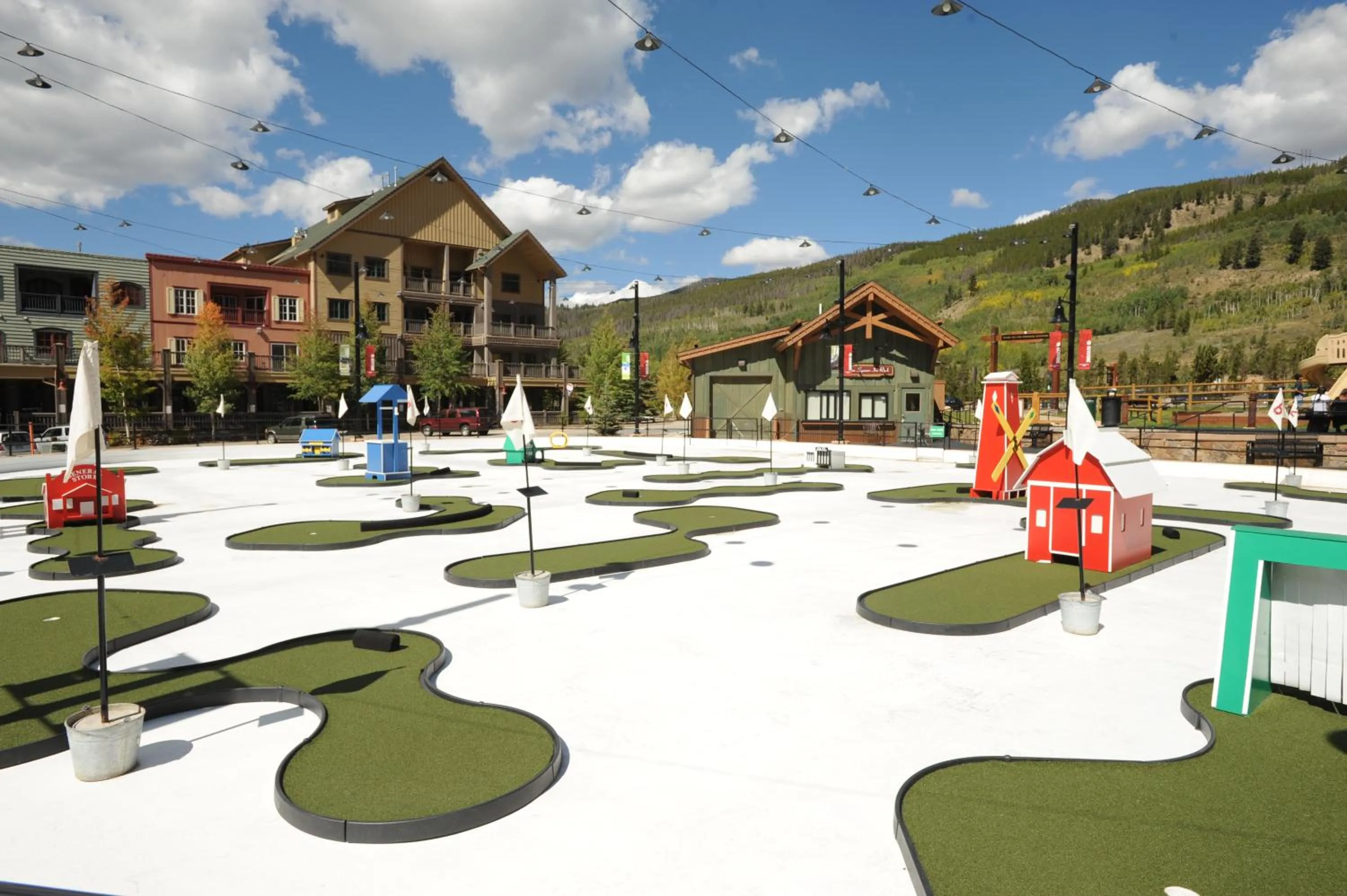 Minigolf, Children's Play Area in River Run Village by Keystone Resort