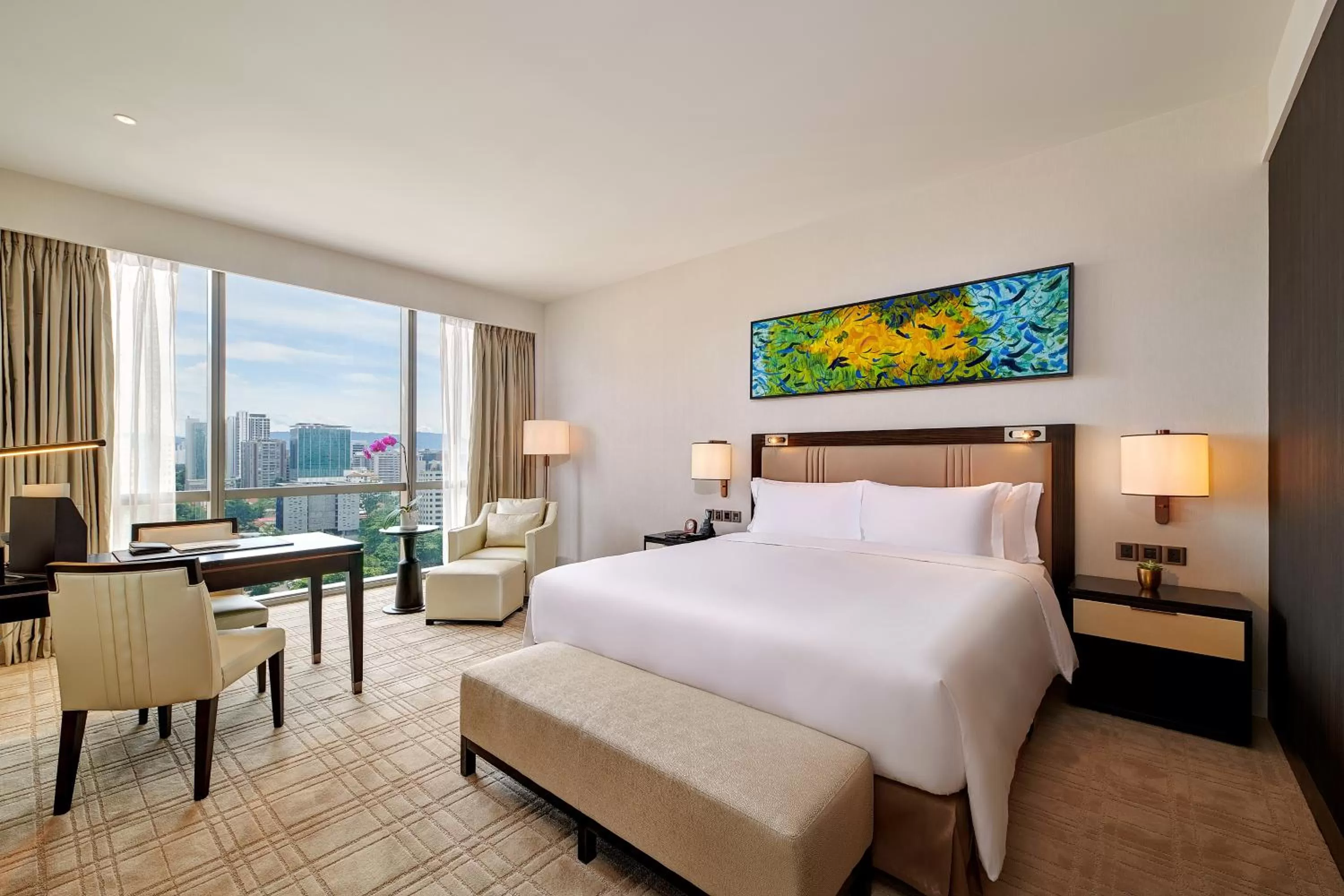 TV and multimedia, Bed in Pavilion Hotel Kuala Lumpur Managed by Banyan Tree