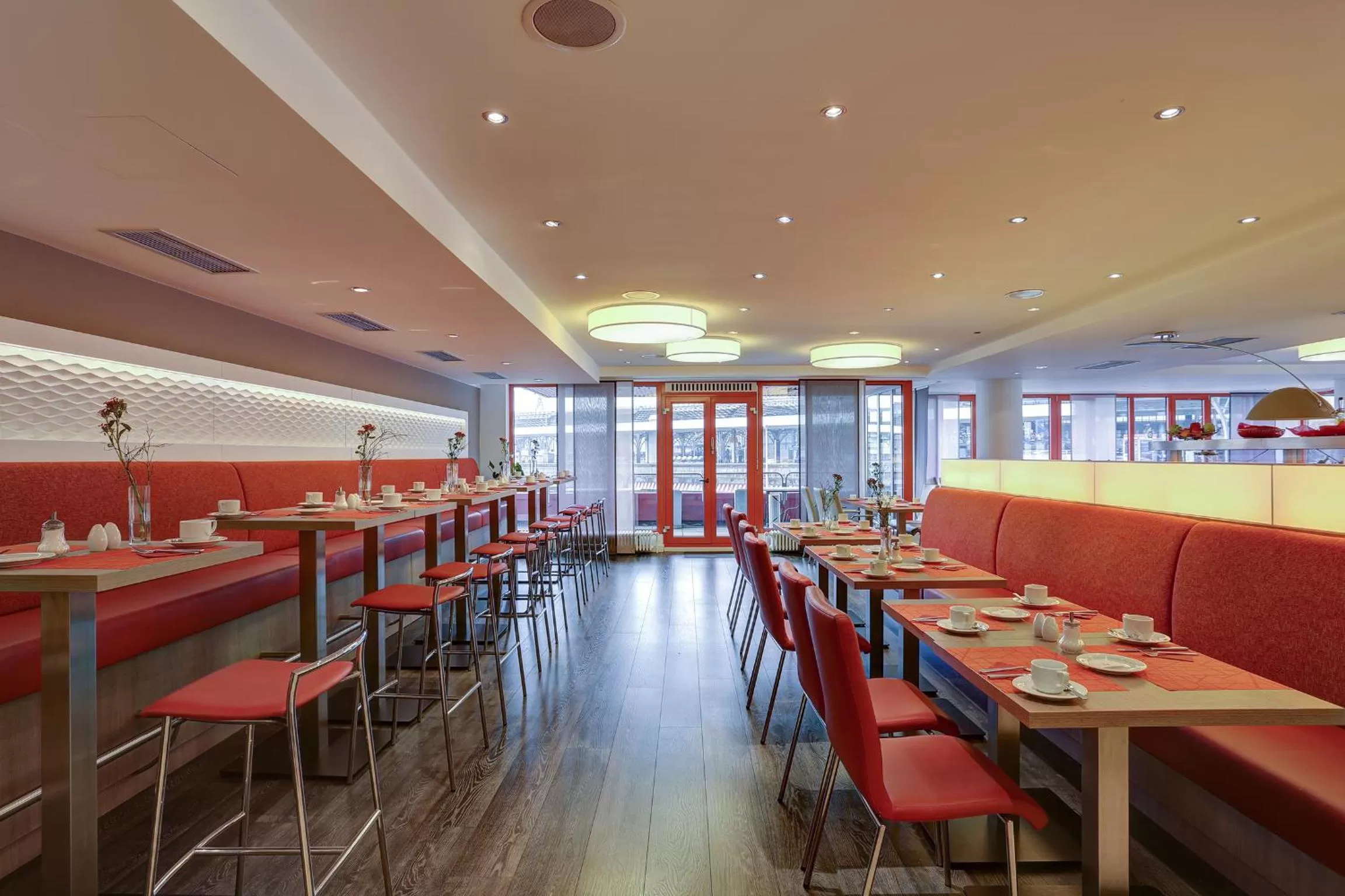 Restaurant/Places to Eat in Centro Hotel Kommerz