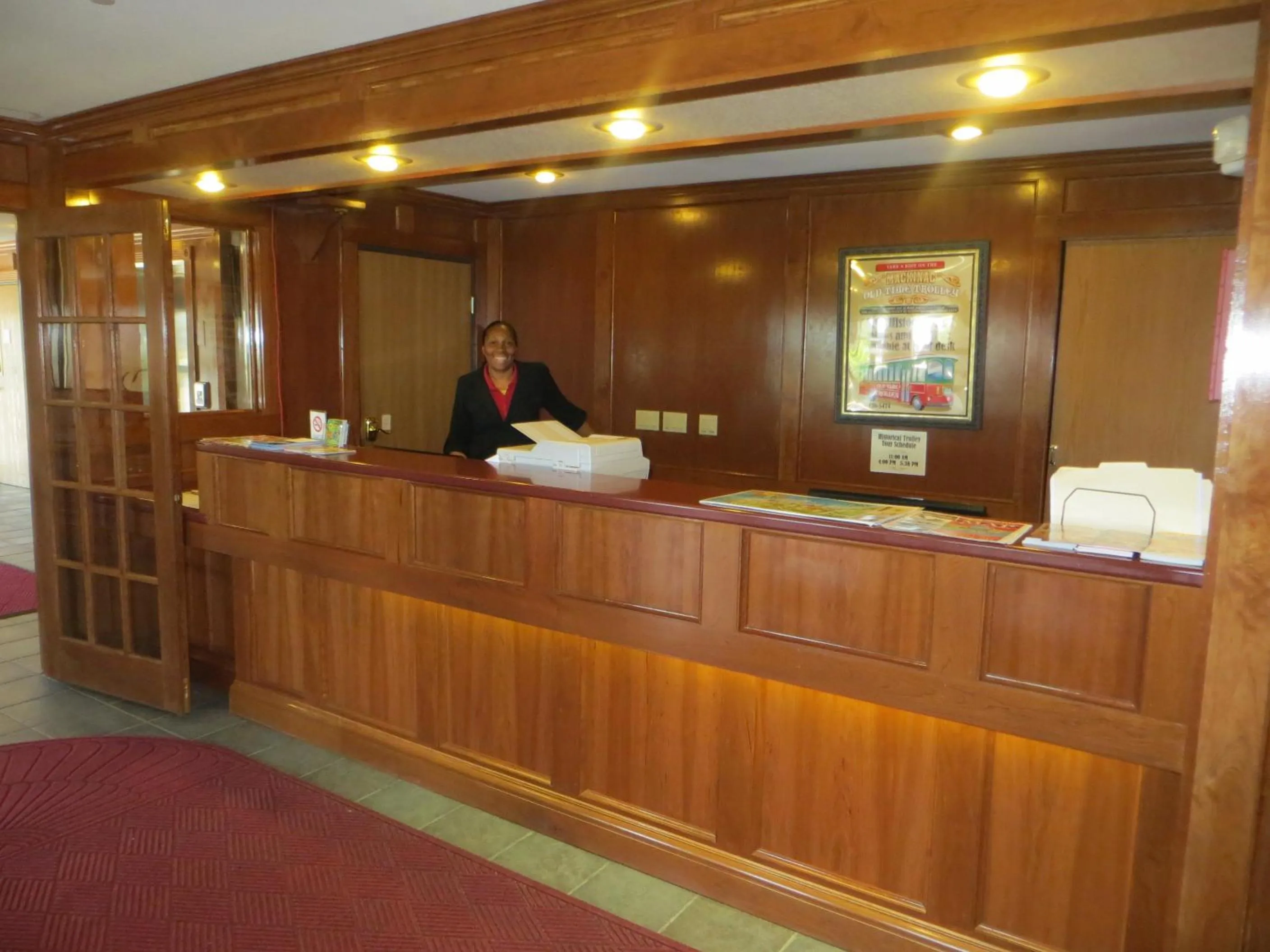 Lobby or reception in Bayside Hotel of Mackinac