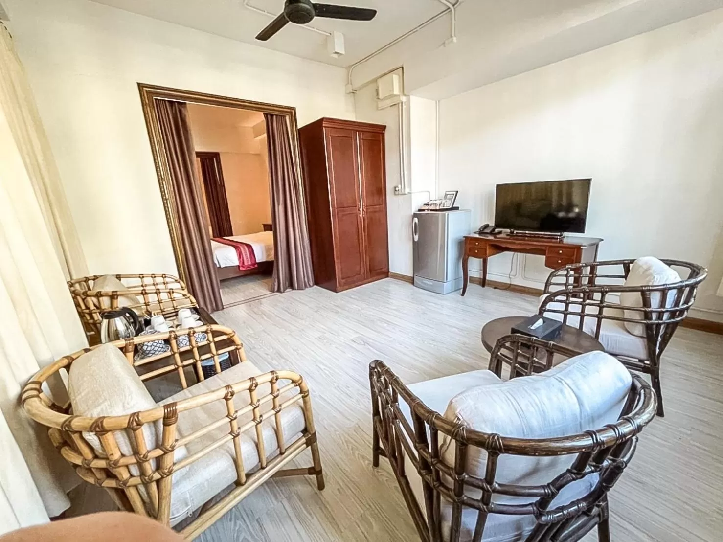 Family in 99 The Gallery Hotel