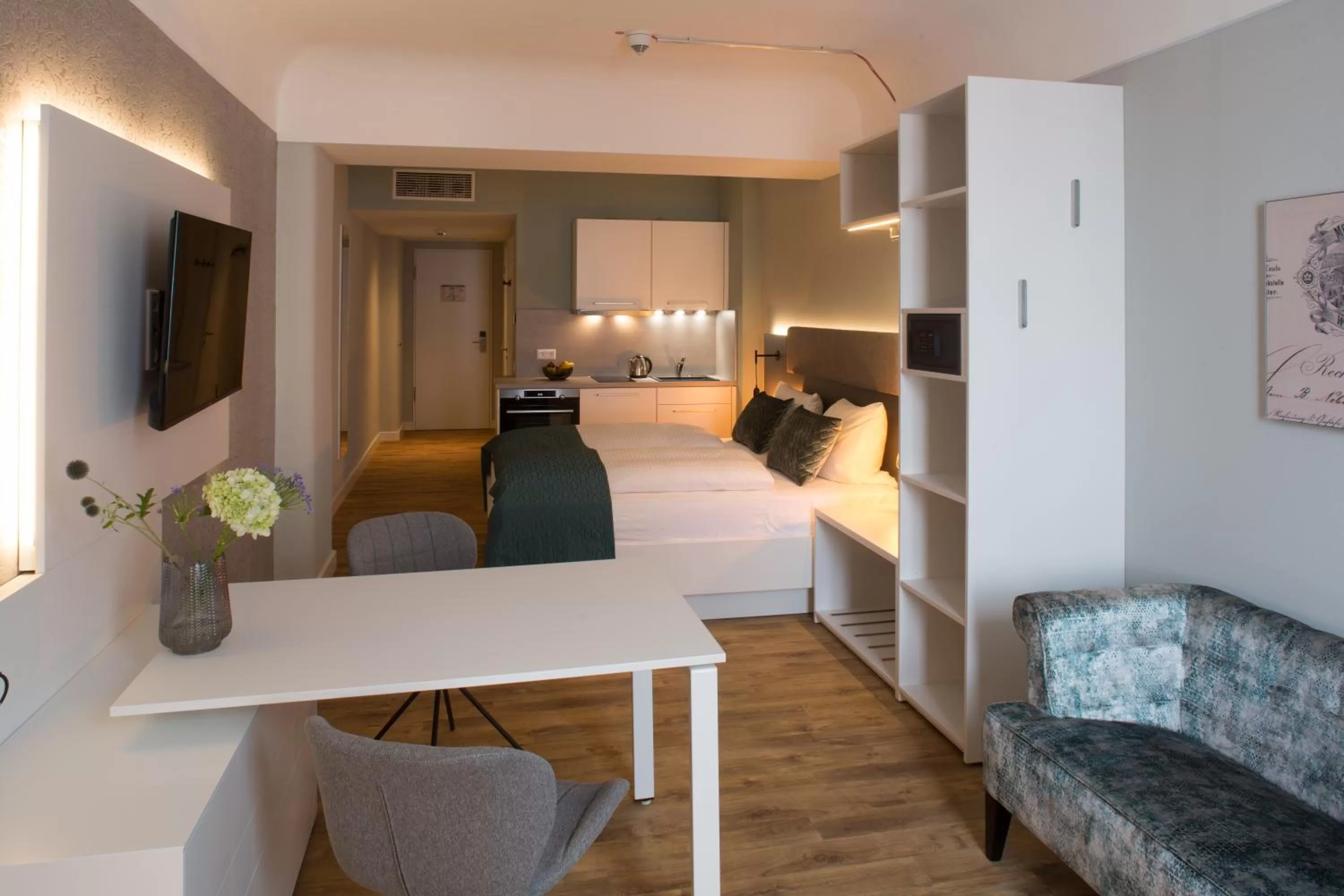 Photo of the whole room, Seating Area in Weberei Bendix Hotel & Appartements