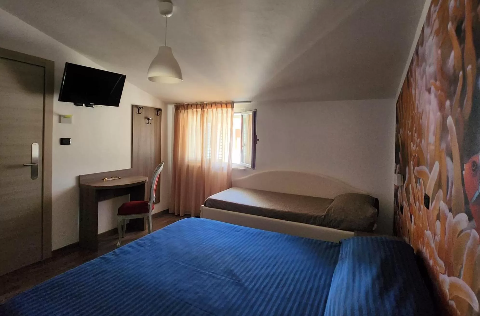 Bed in Hotel Miramare Dipendenza