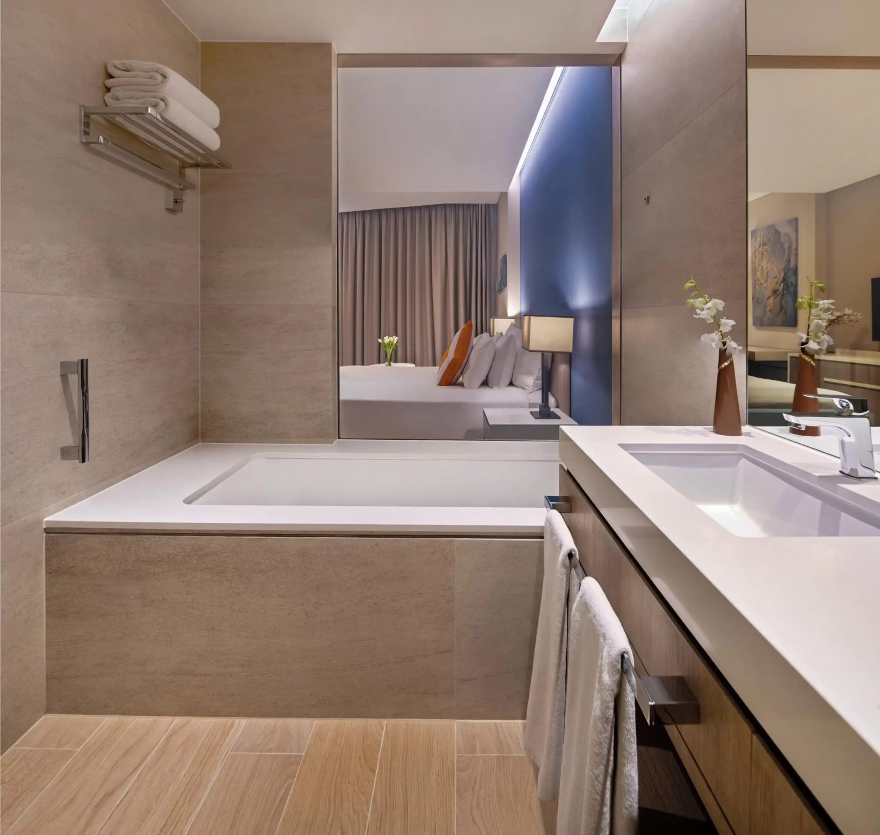 Resort Course View - King Bed in JA Lake View Hotel, Dubai Resort Course View - King Bed in JA Lake View Hotel, Dubai