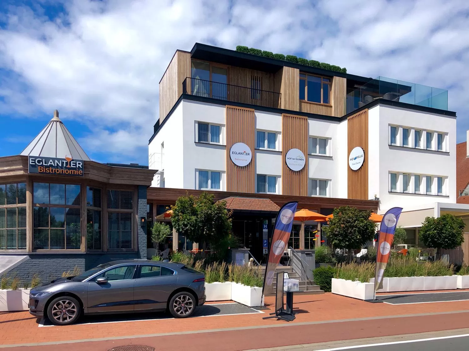 Property Building in Boutique Hotel 'Hof ter Duinen'