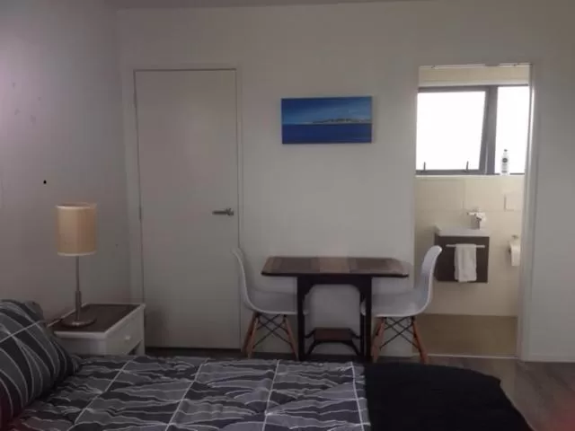 Bed in Accommodation in Frimley