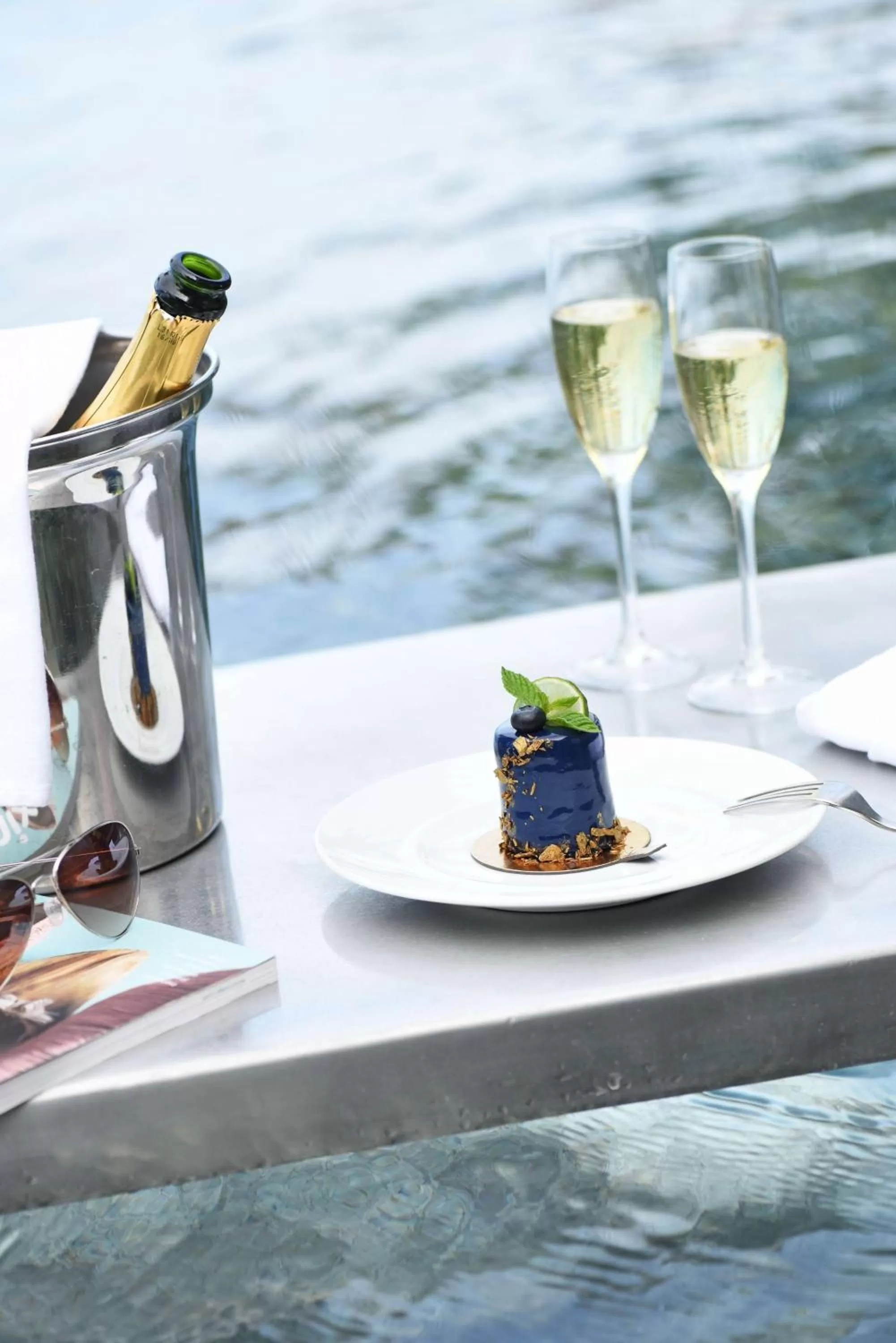 Restaurant/places to eat in Radisson Blu Poste Lafayette Resort & Spa (Adults Only)