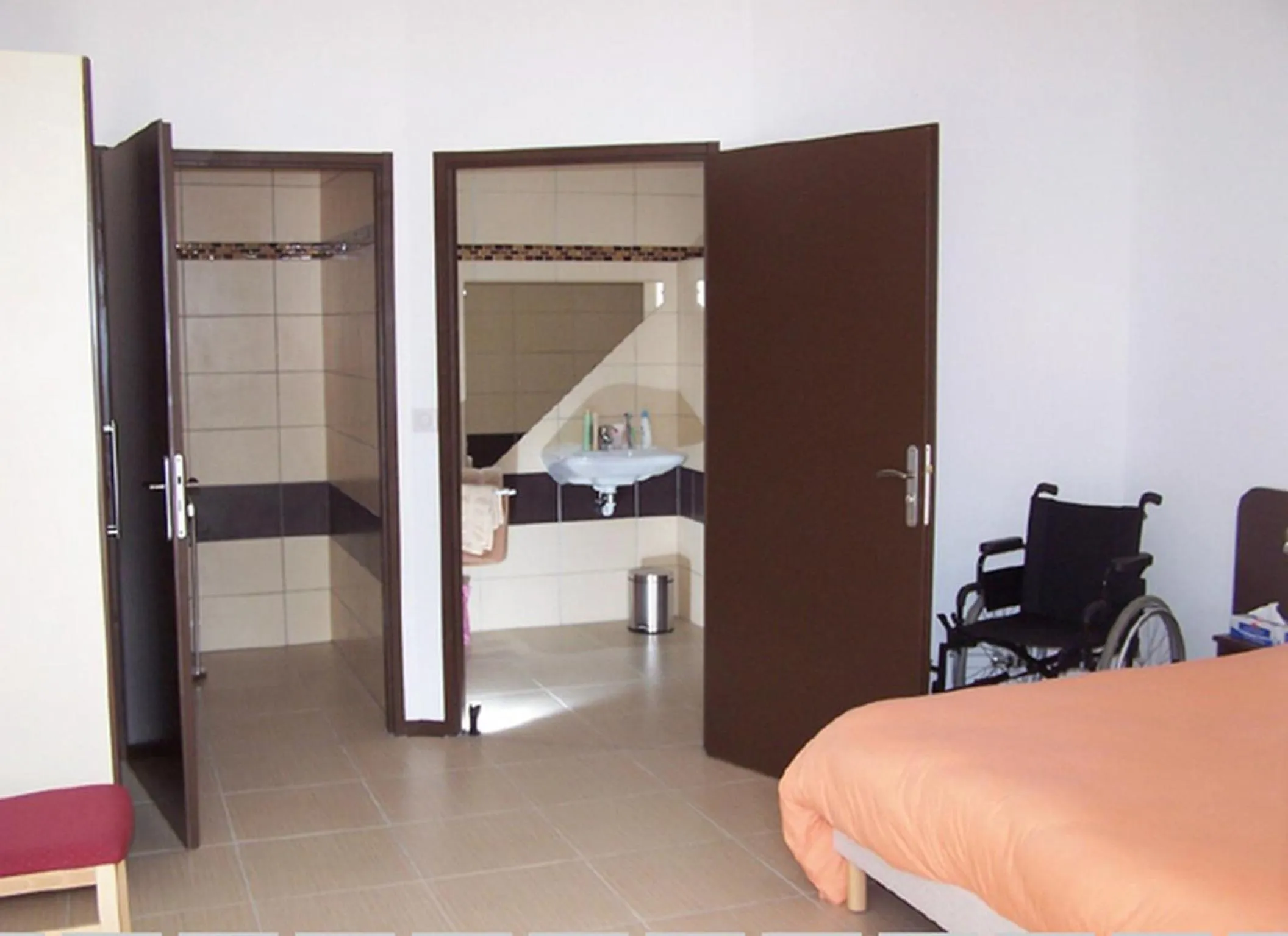 Photo of the whole room, Bed in Hôtel Le Richevaux