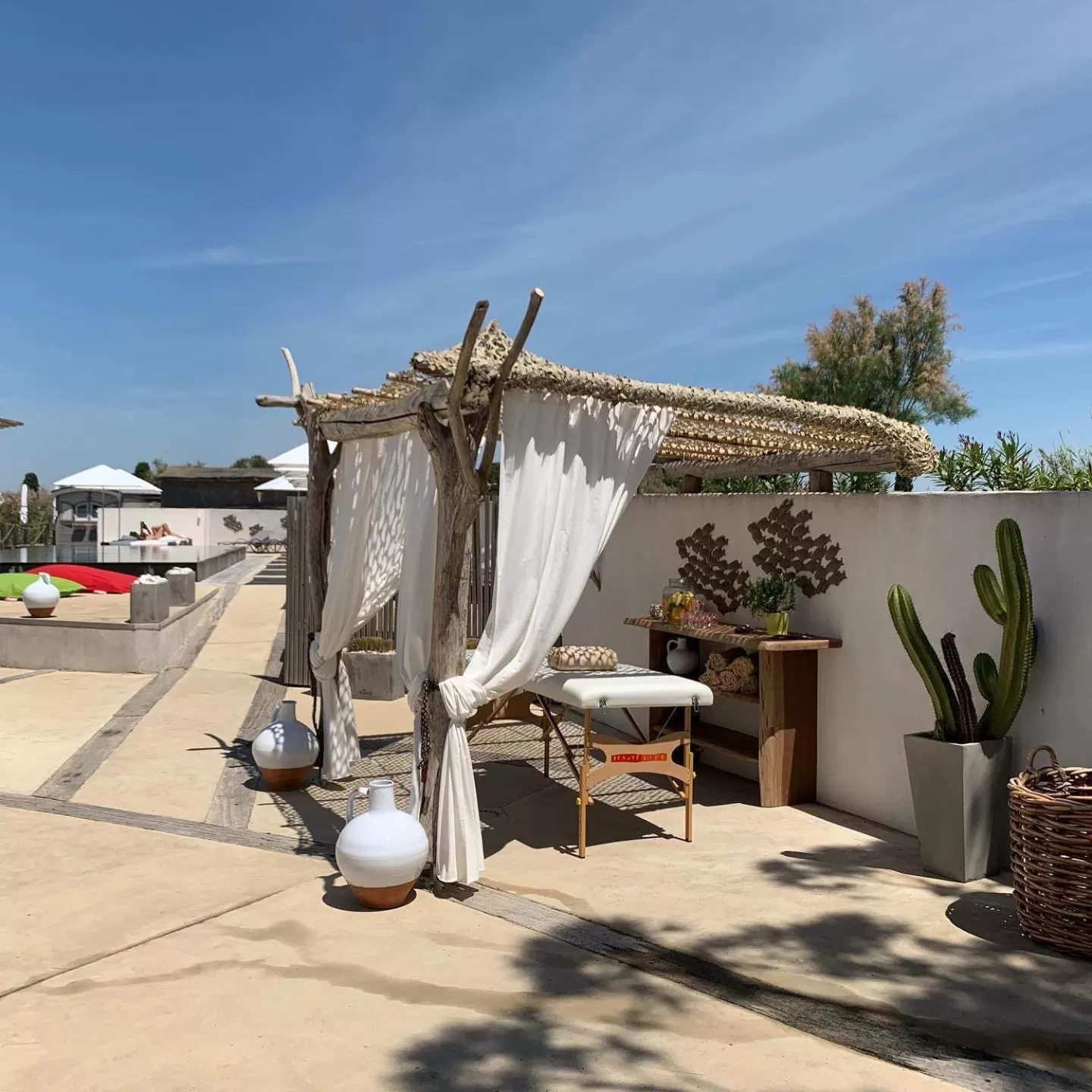 Massage in Lodge Sainte Helene Adult only