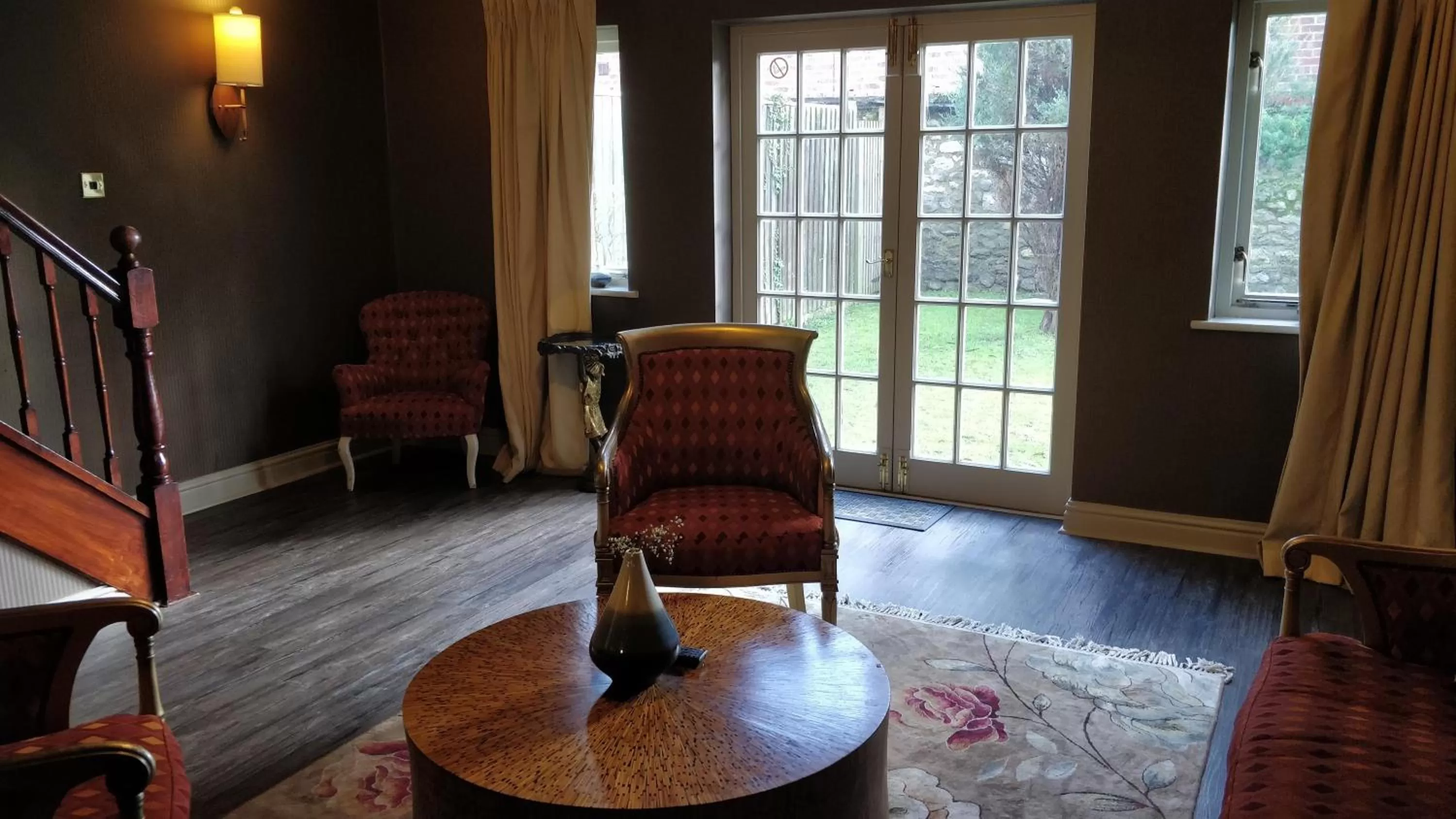 Living room in The Spread Eagle Hotel