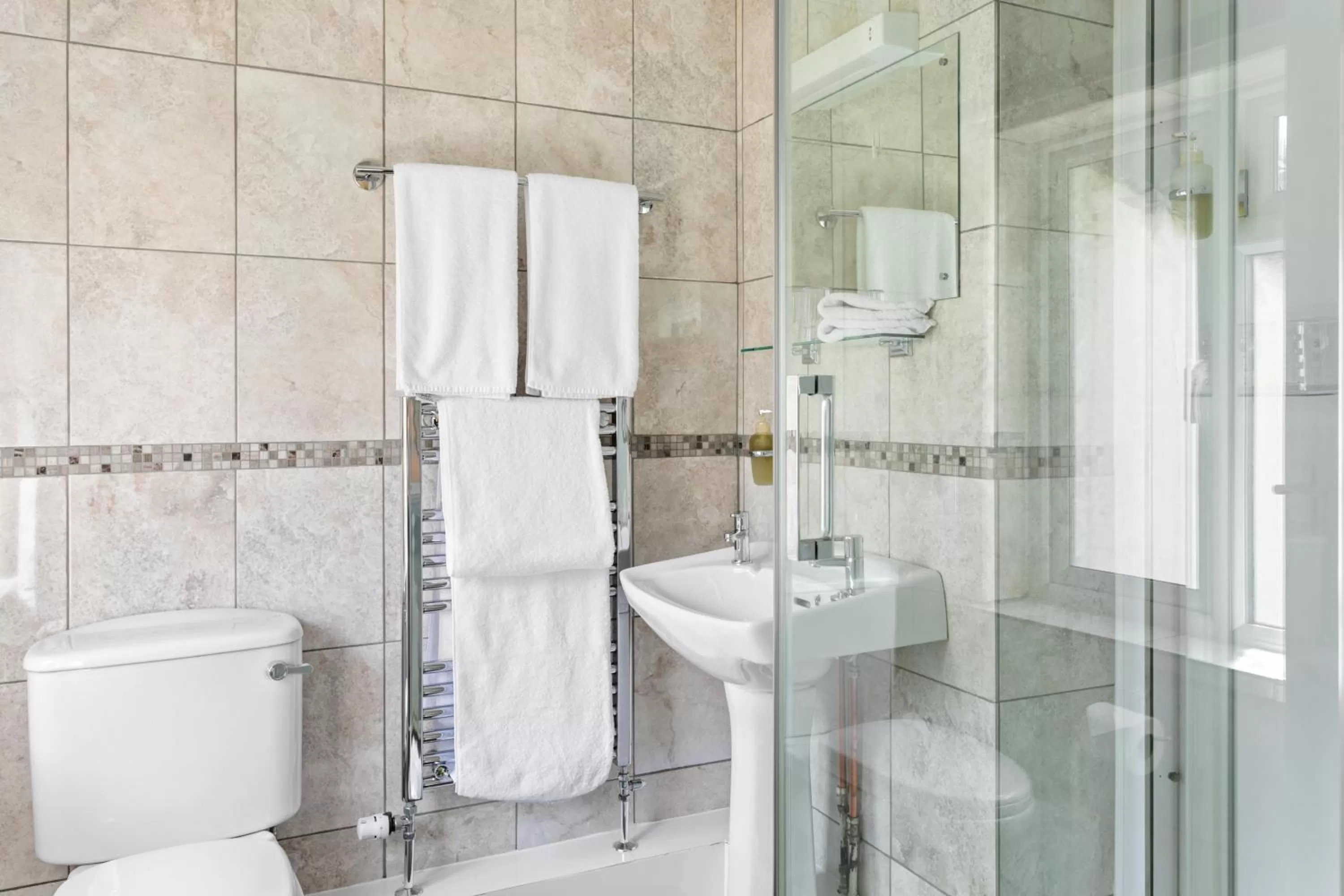 Double Room in Stover Lodge