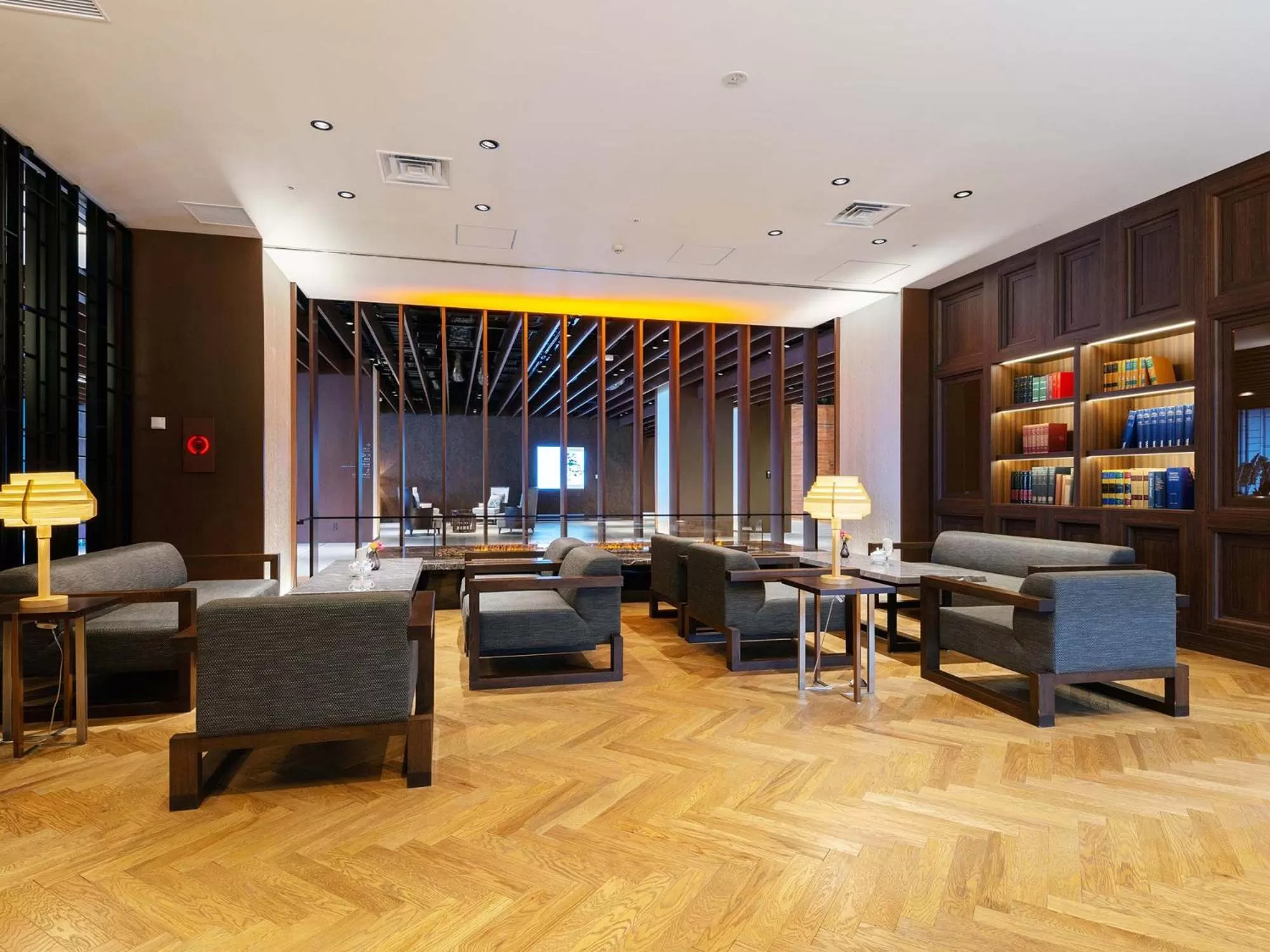 Lounge or bar in Hakodate Kokusai Hotel