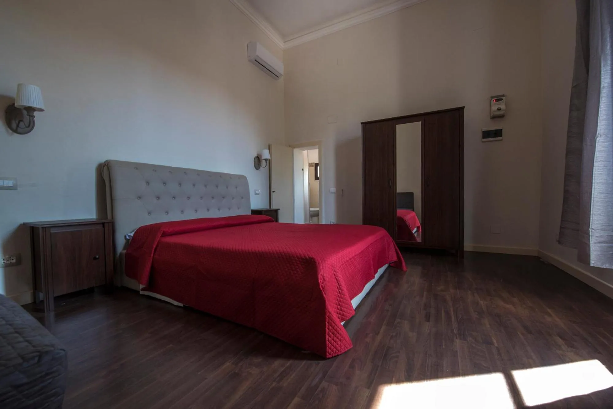 Photo of the whole room, Bed in B&B Villa Regina