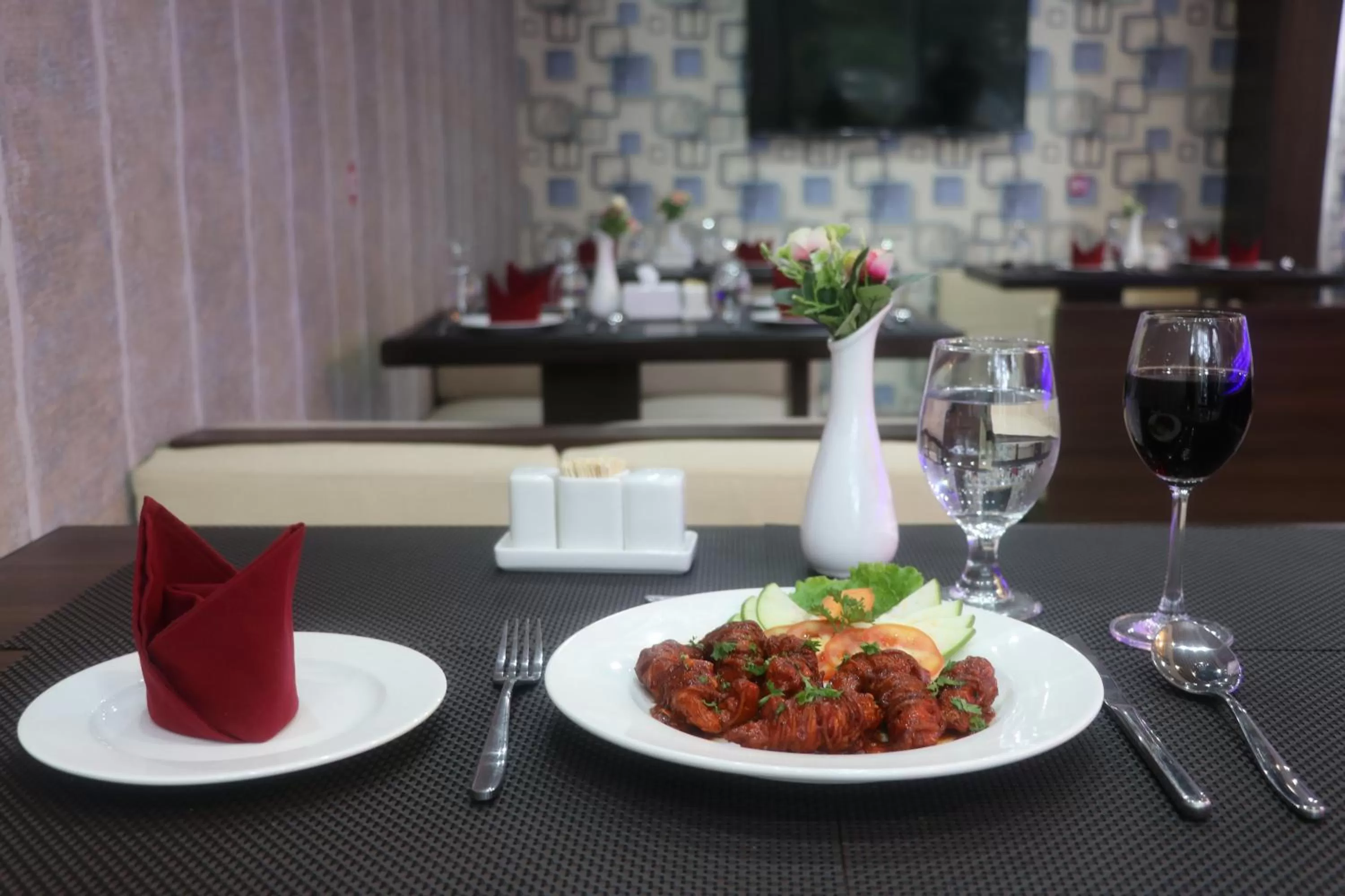 Food and drinks in Marinha Airport Hotel