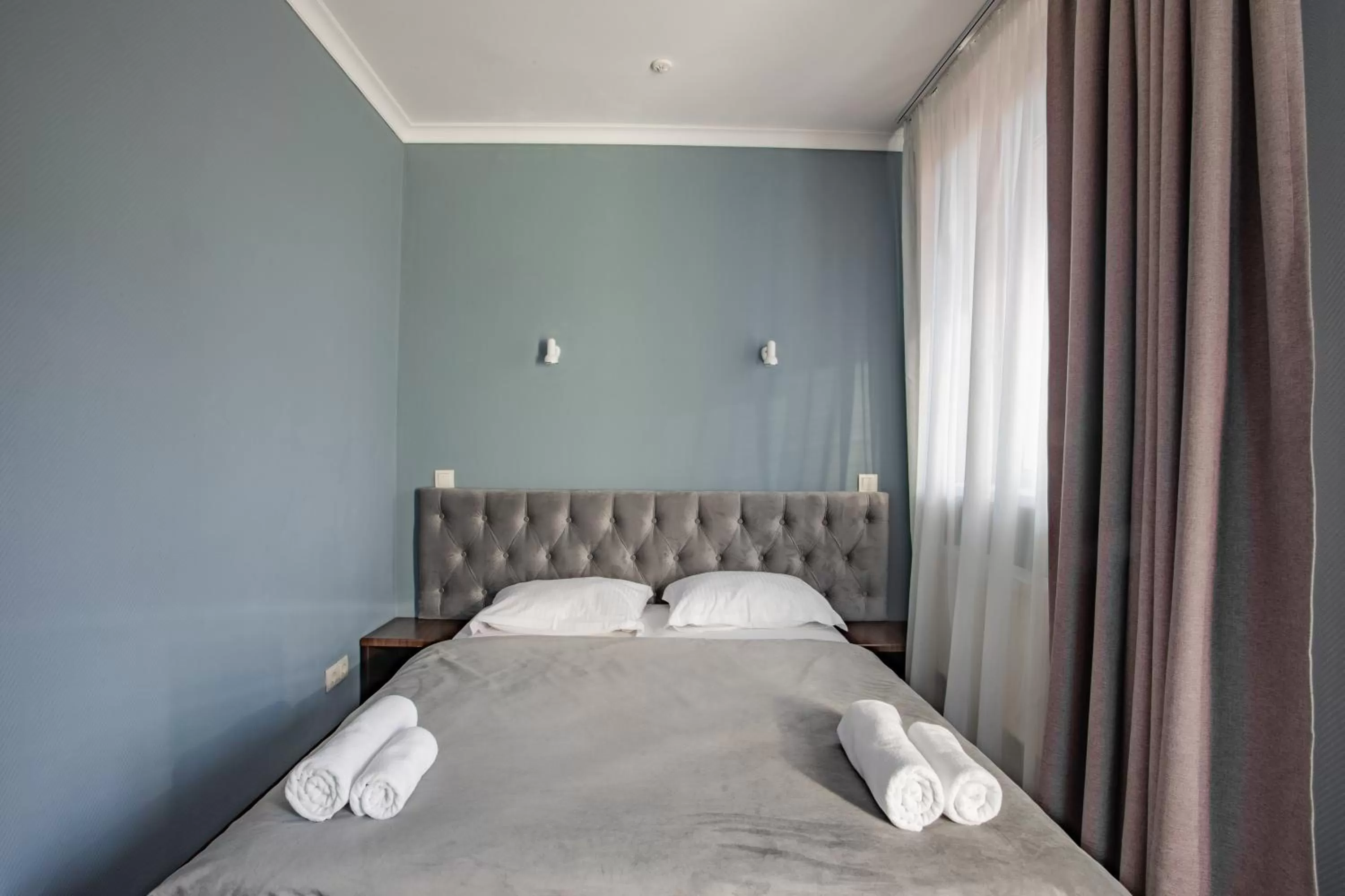 Bed in Wellland Hotel