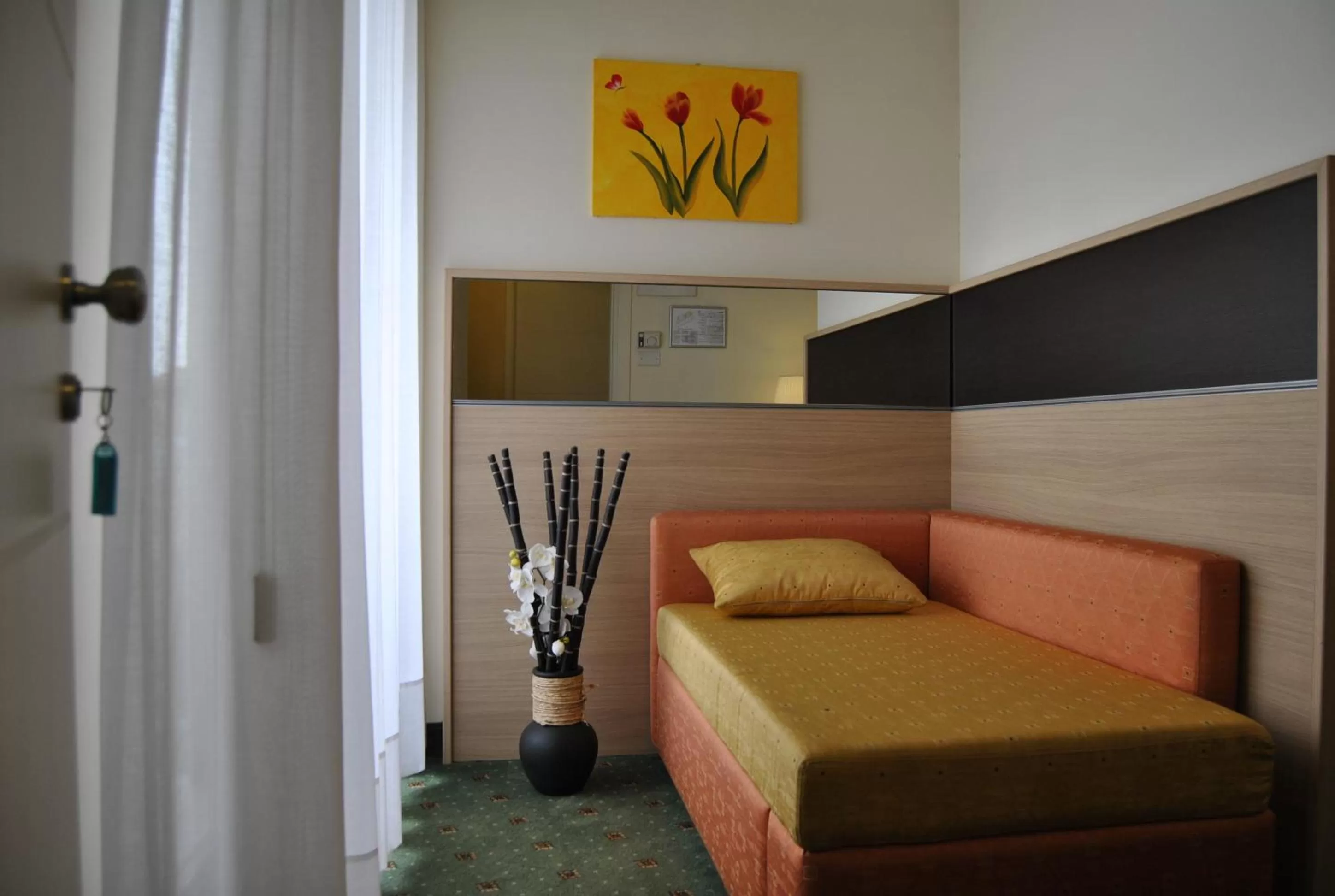 Photo of the whole room, Seating Area in Hotel Augustus