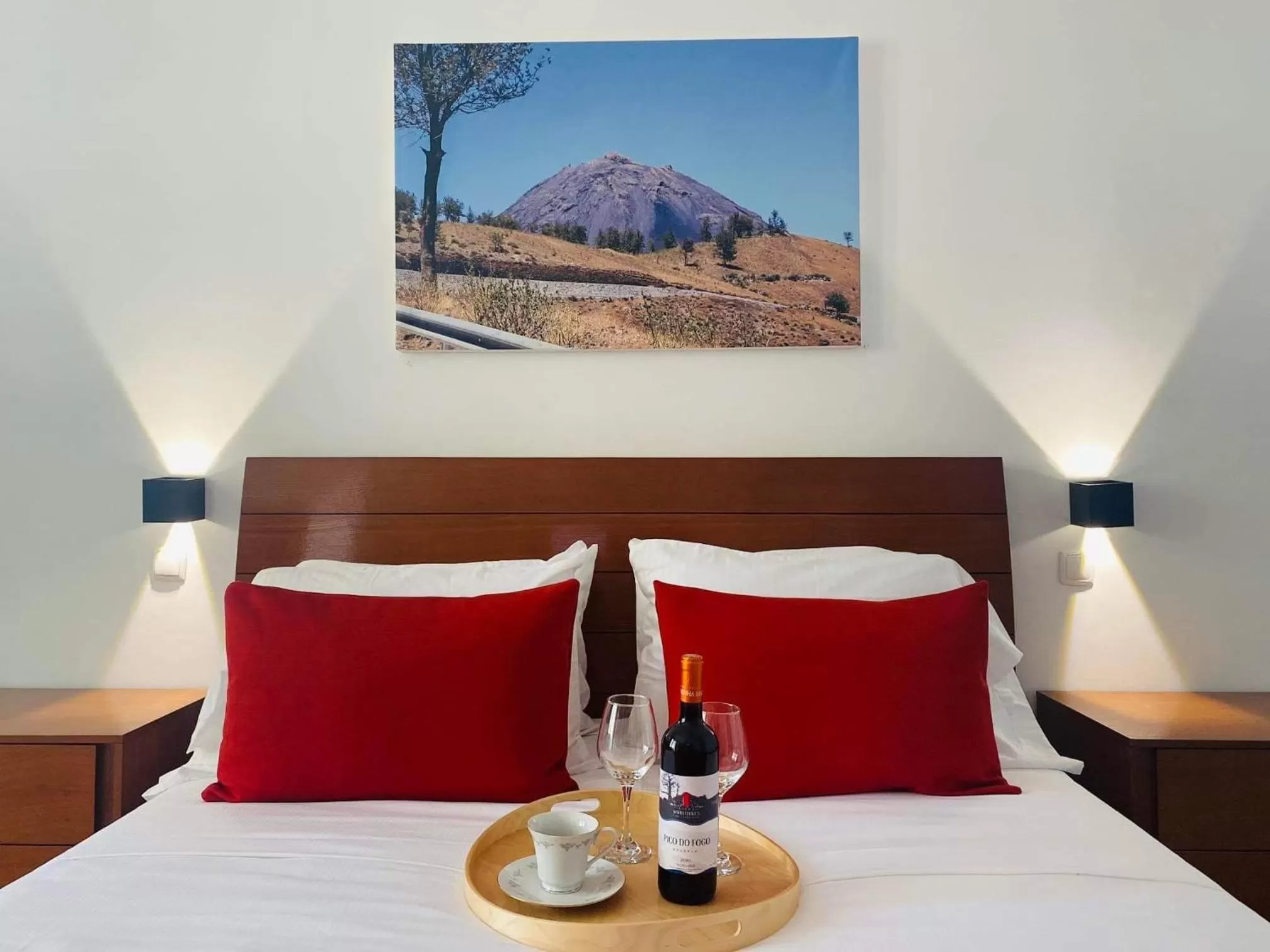 Bed in Fogo Boutique Hotel