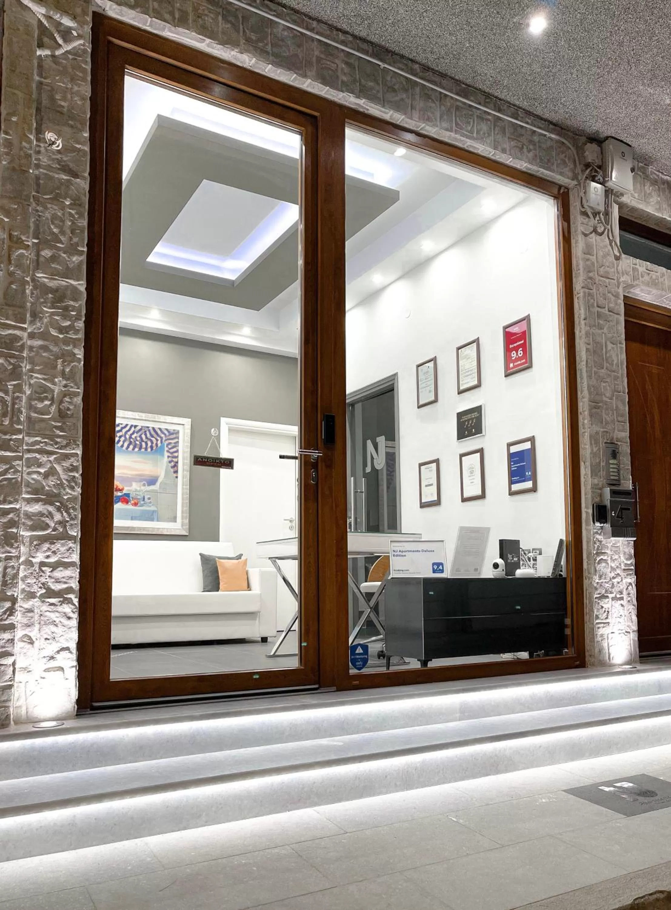 NJ Apartments-Deluxe Edition