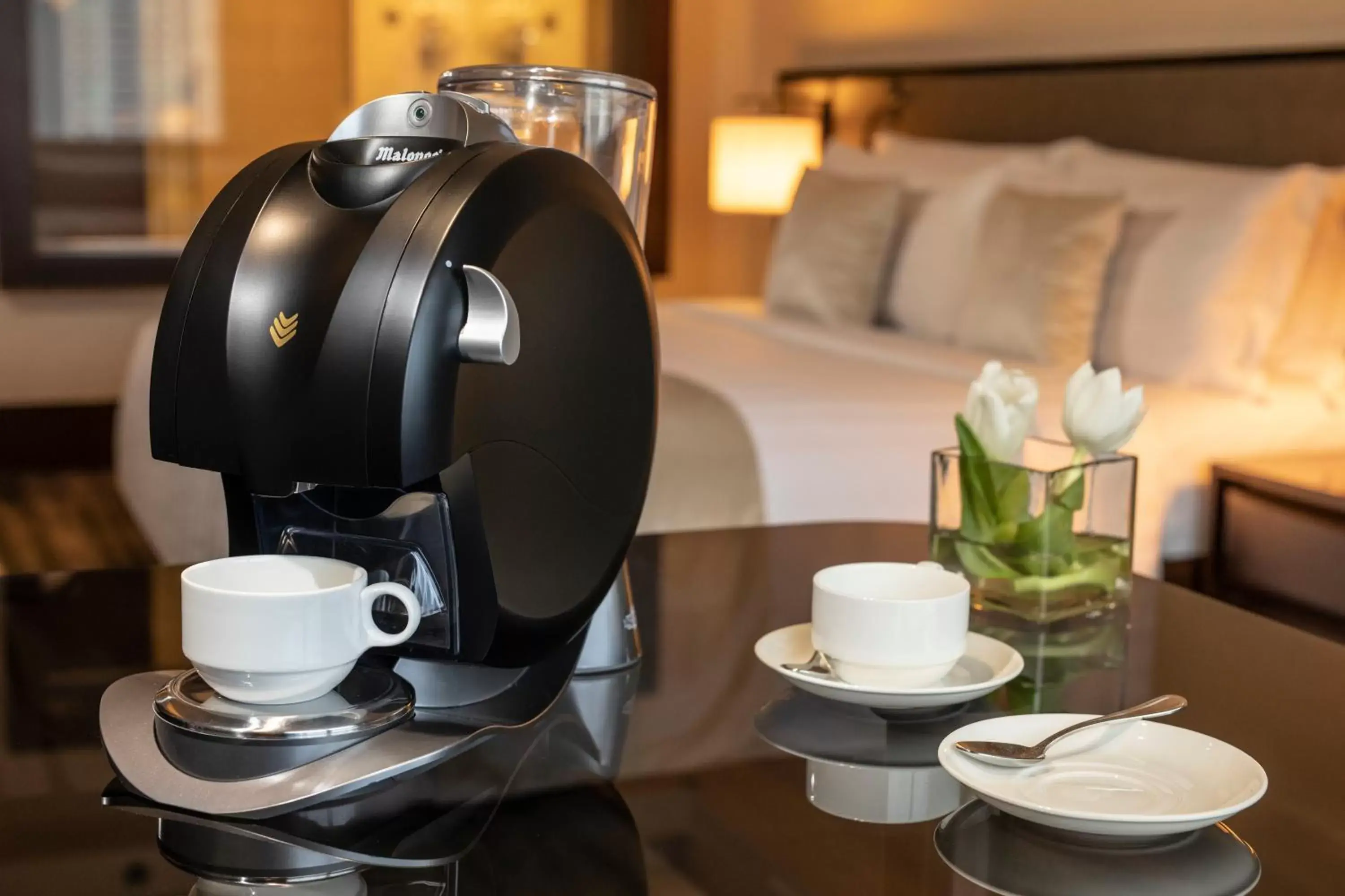 Red Level Room with Executive Lounge Access in Gran Melia Jakarta Red Level Room with Executive Lounge Access in Gran Melia Jakarta