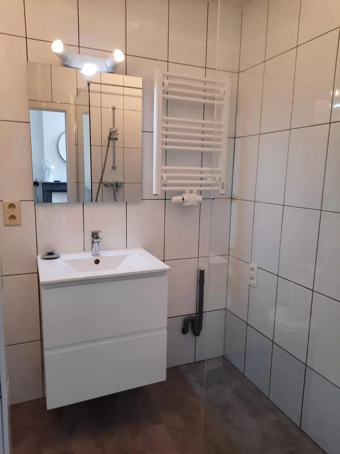 Bathroom in Central and Cozy in Brussels