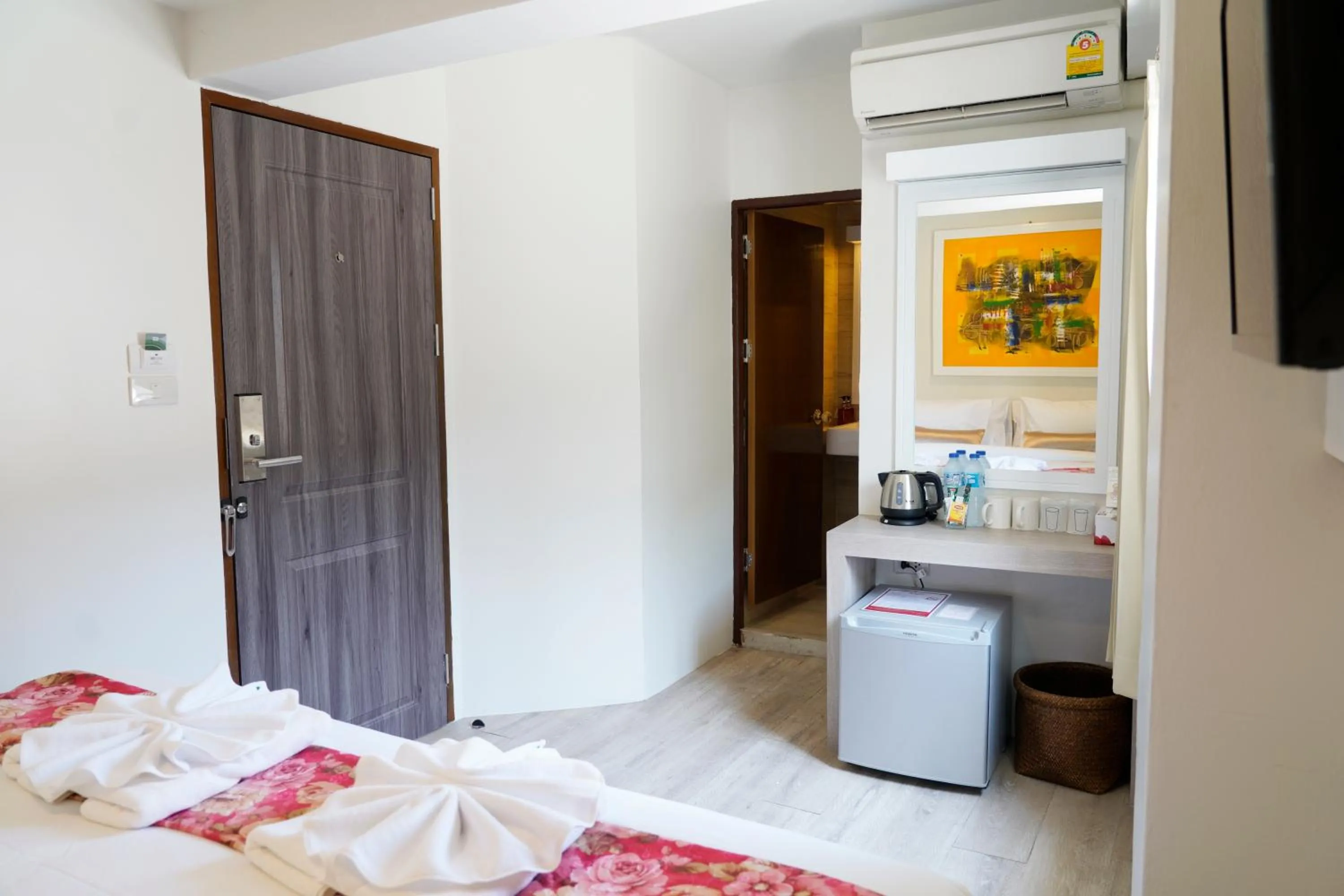 Coffee/tea facilities, Bed in Sawasdee House