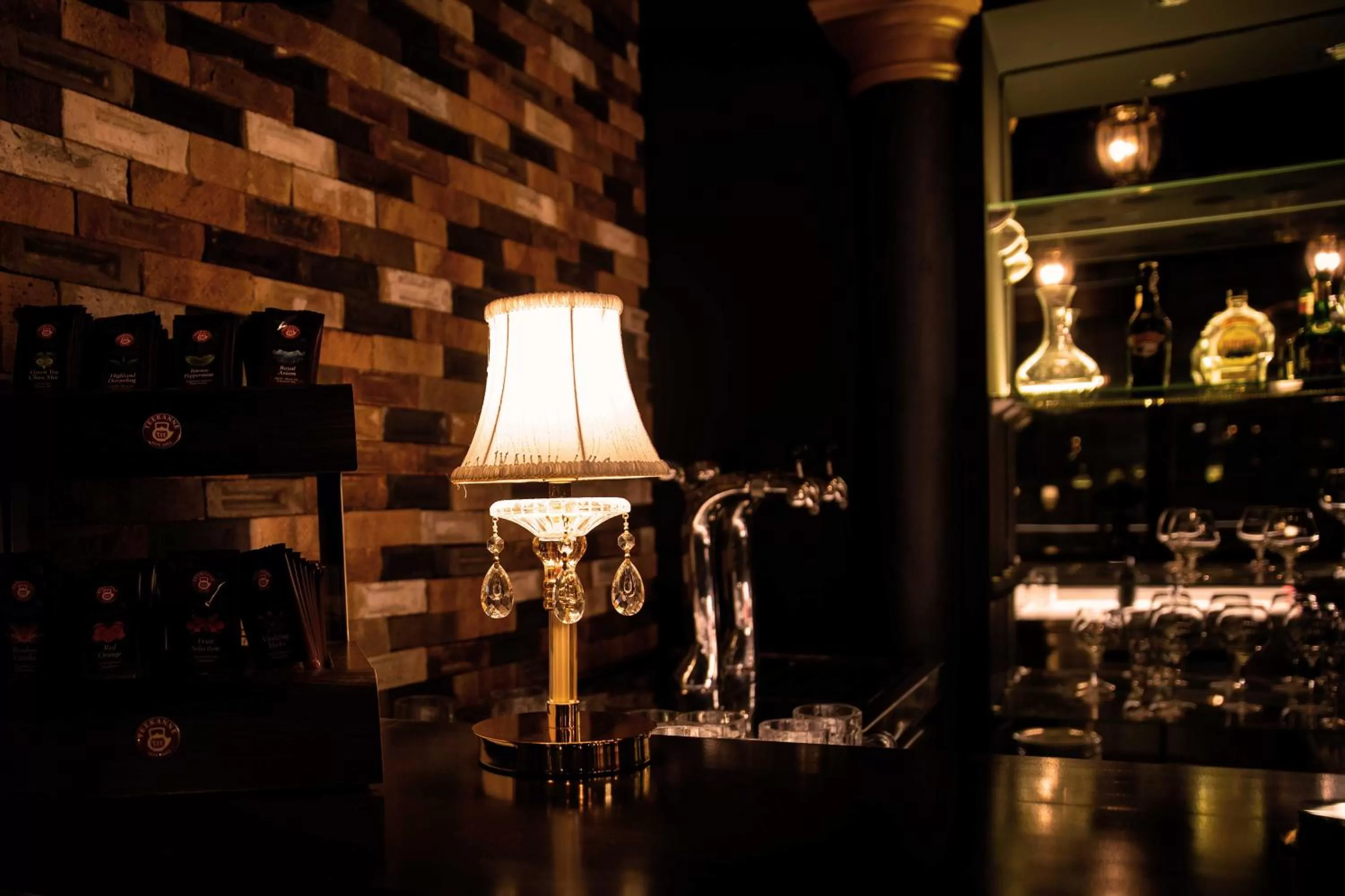 Lounge or bar in Hotel Capital with private wellness