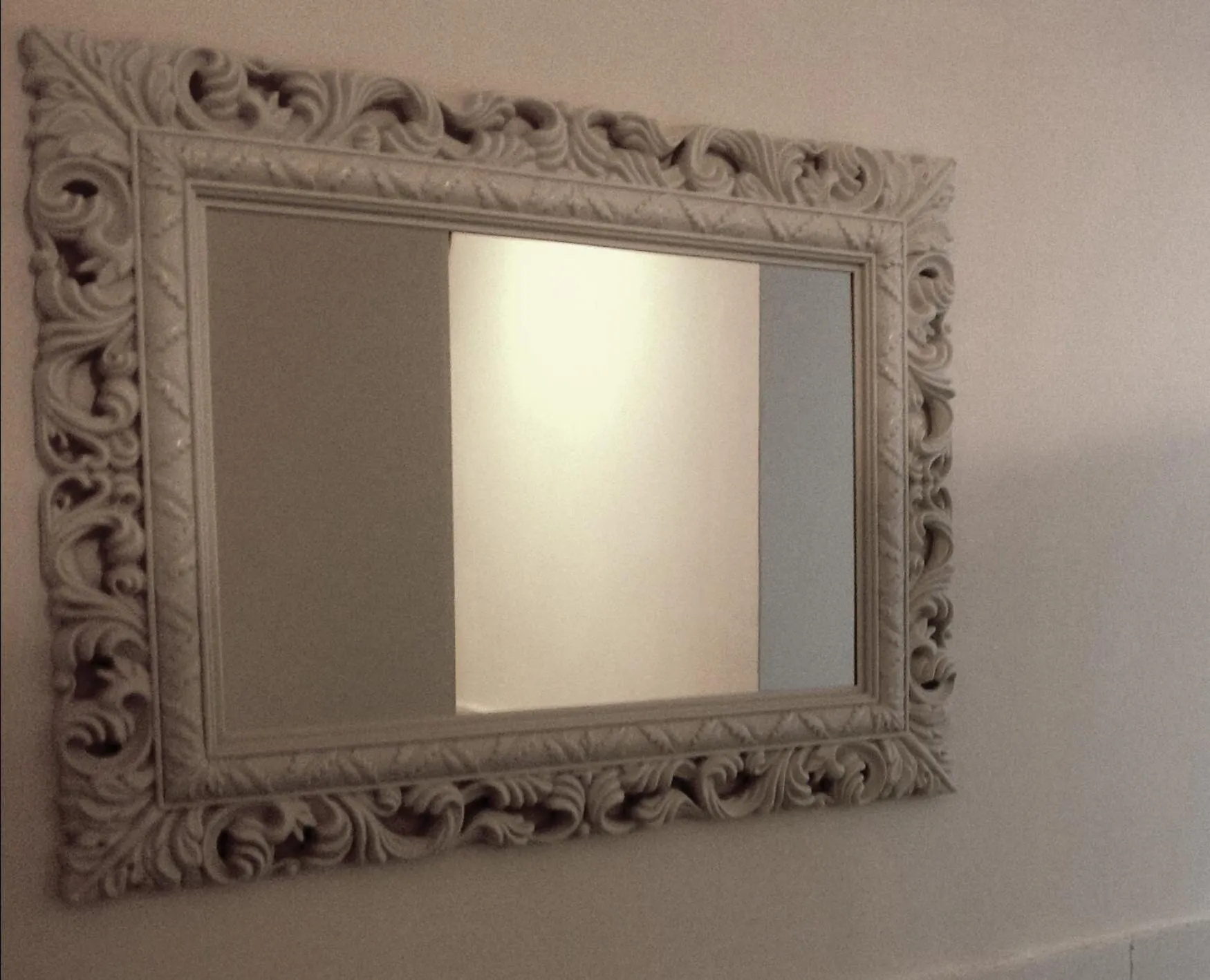 Decorative detail in B&B Dei Decumani