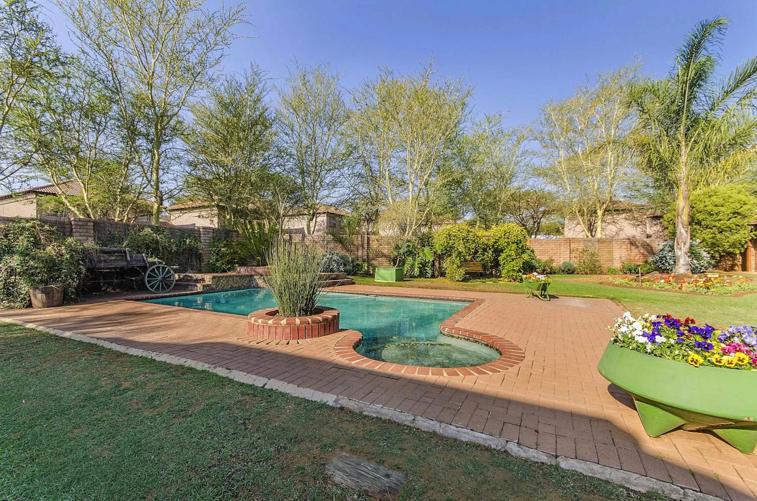 Garden in Peter's Guesthouse